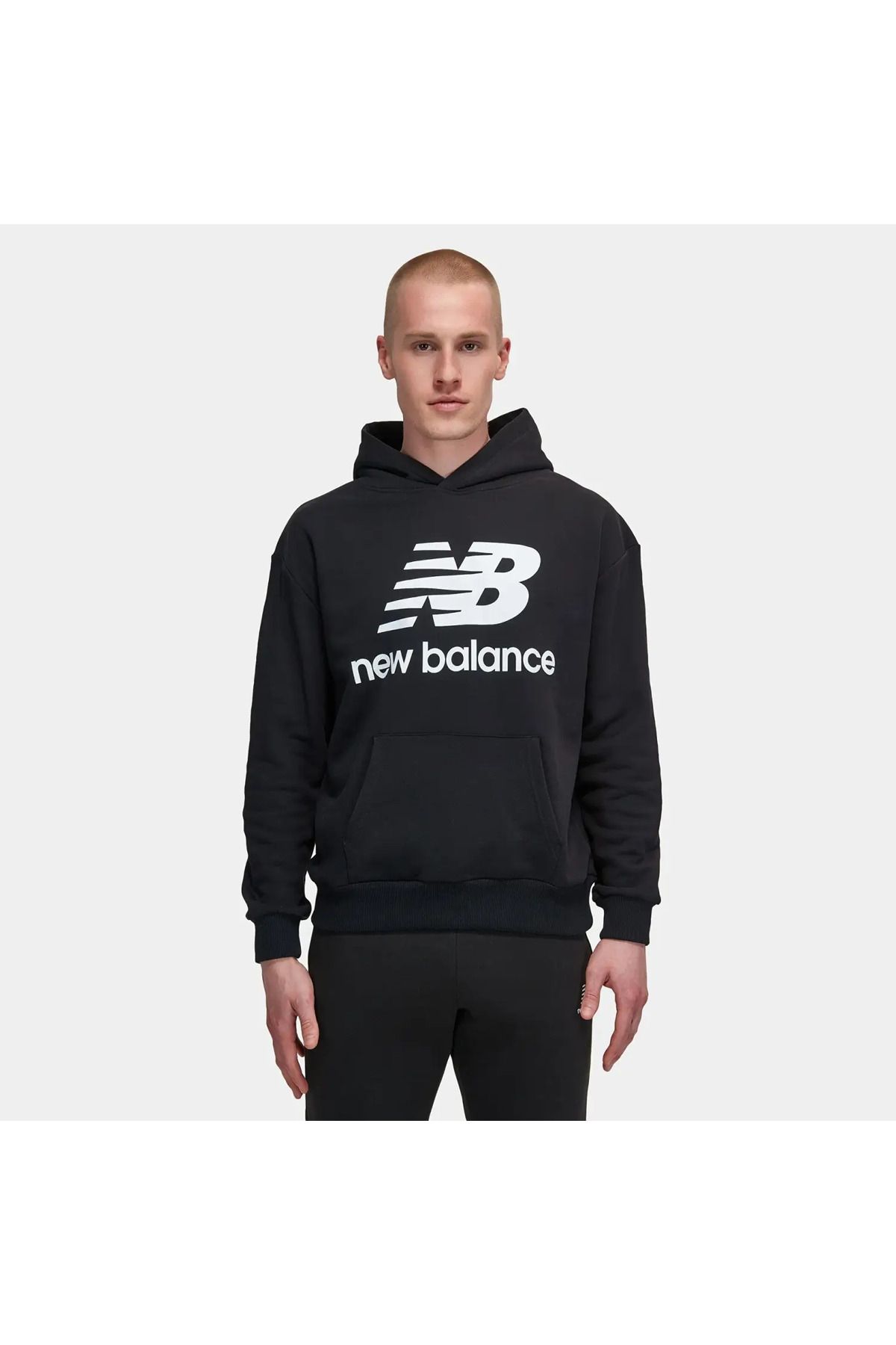 New Balance Siyah Erkek Sweatshirt - MNH3333