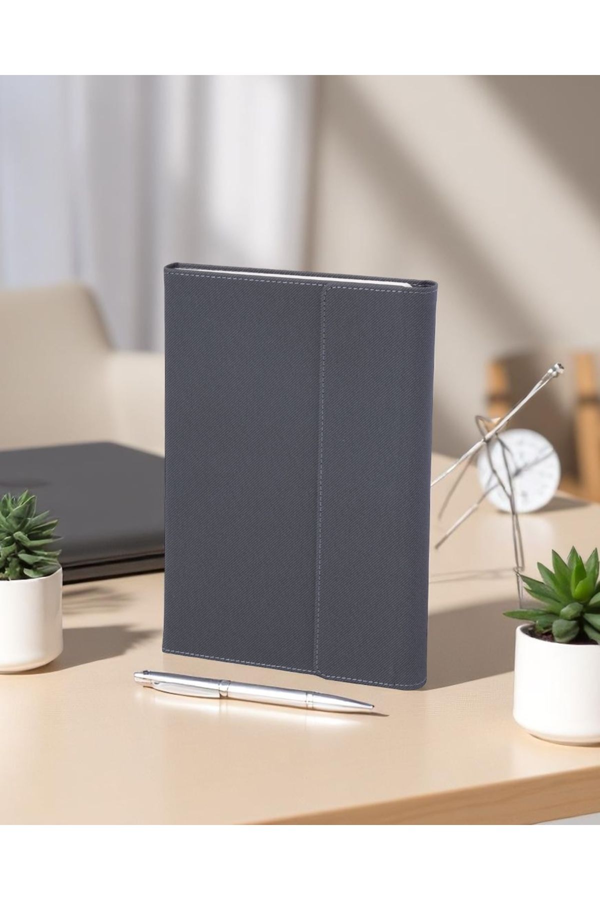 Kokoro Design Kanso Mıknatıslı Kapaklı Defter – 15x22 cm, Sert Kapak, 96 Yaprak, 90 gr Çizgili Ivory (Krem) Kağıt