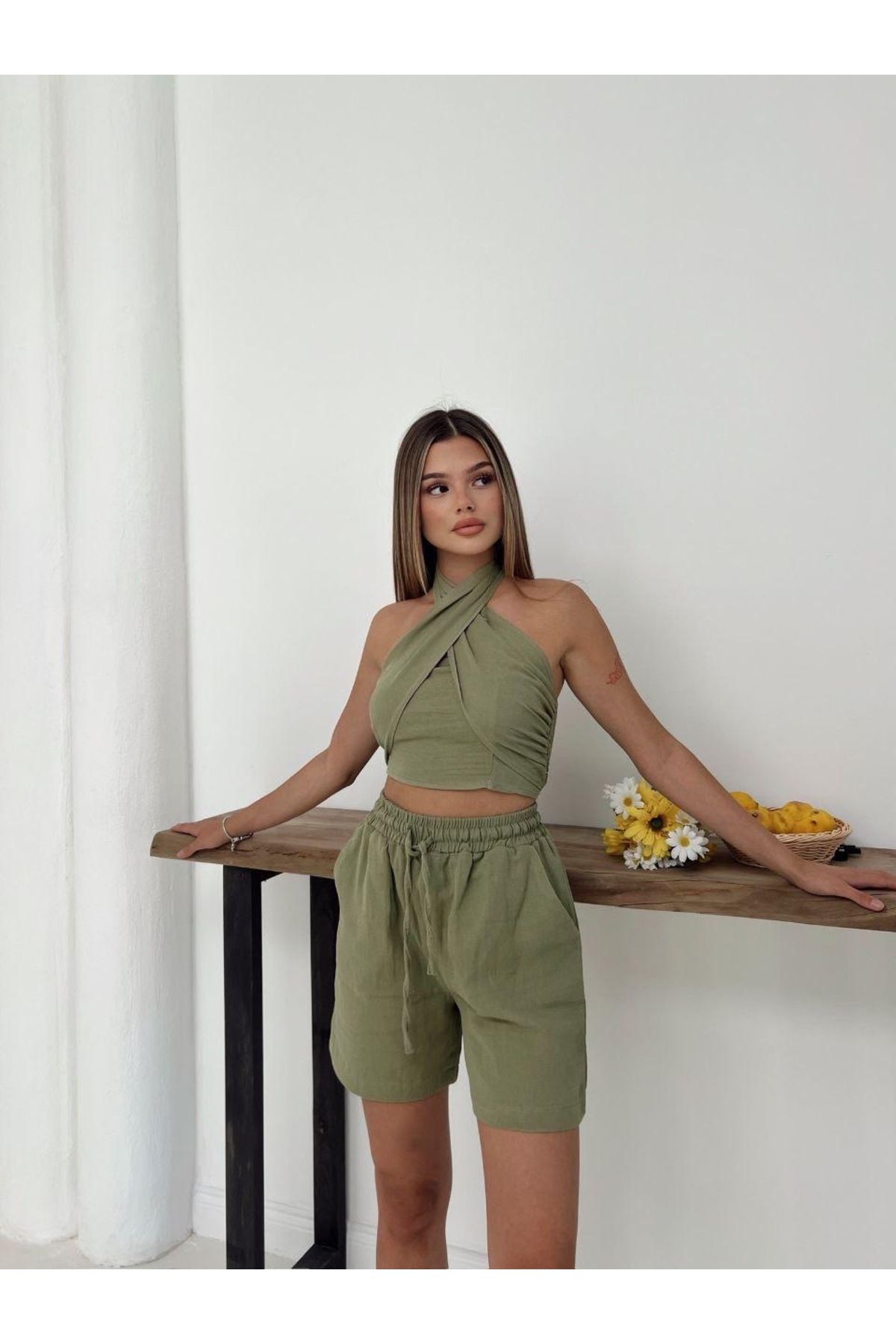 Ekim Store Boyundan Bağlamalı Keten Bluz Şort Takım