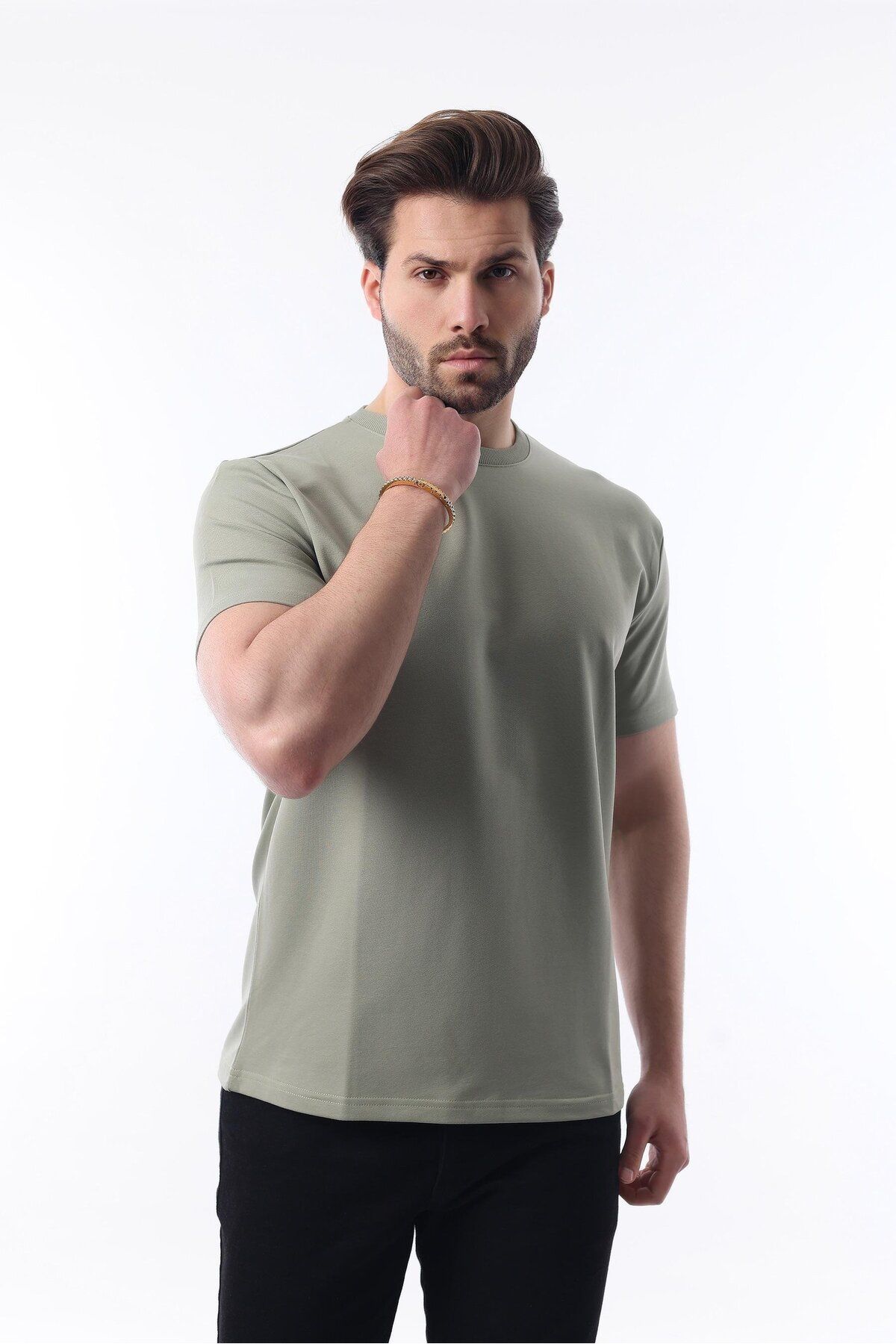 Madmext Mint Yeşili Bisiklet Yaka Basic Kısa Kollu Tişört 7042