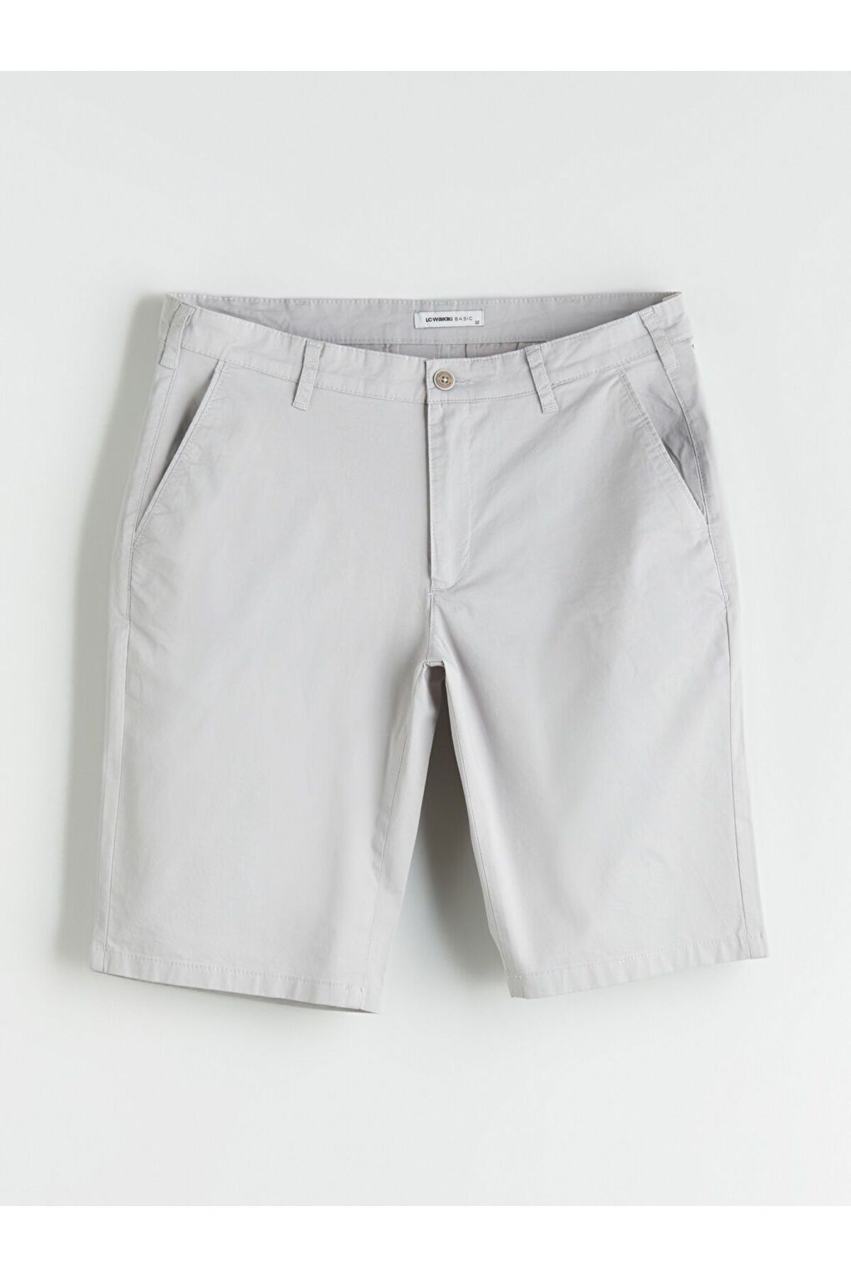 LC Waikiki LCWAIKIKI Classic Standart Kalıp Gabardin Erkek Şort