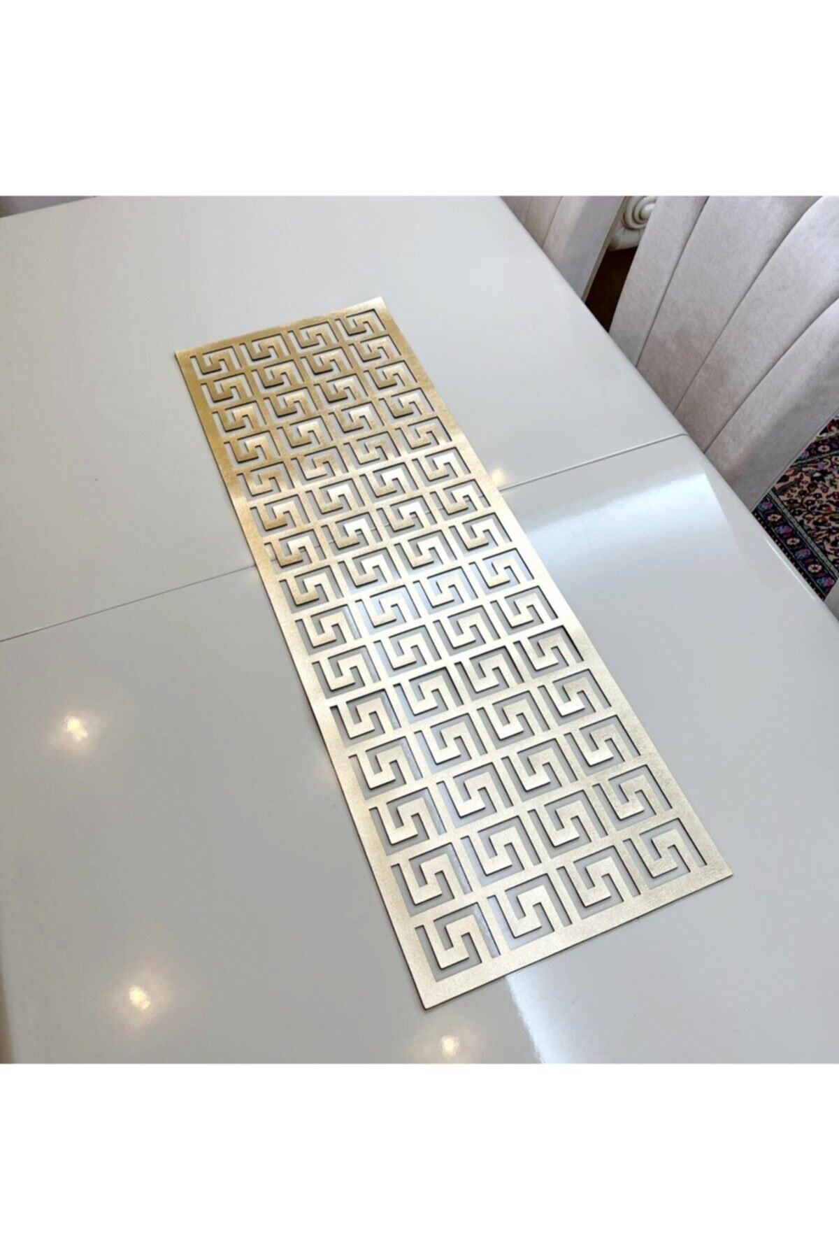 Elioure Altın varaklı suni deri runner, 100x33cm, 1 adet, yaprak ve çiçek motifli, şık tasarım
