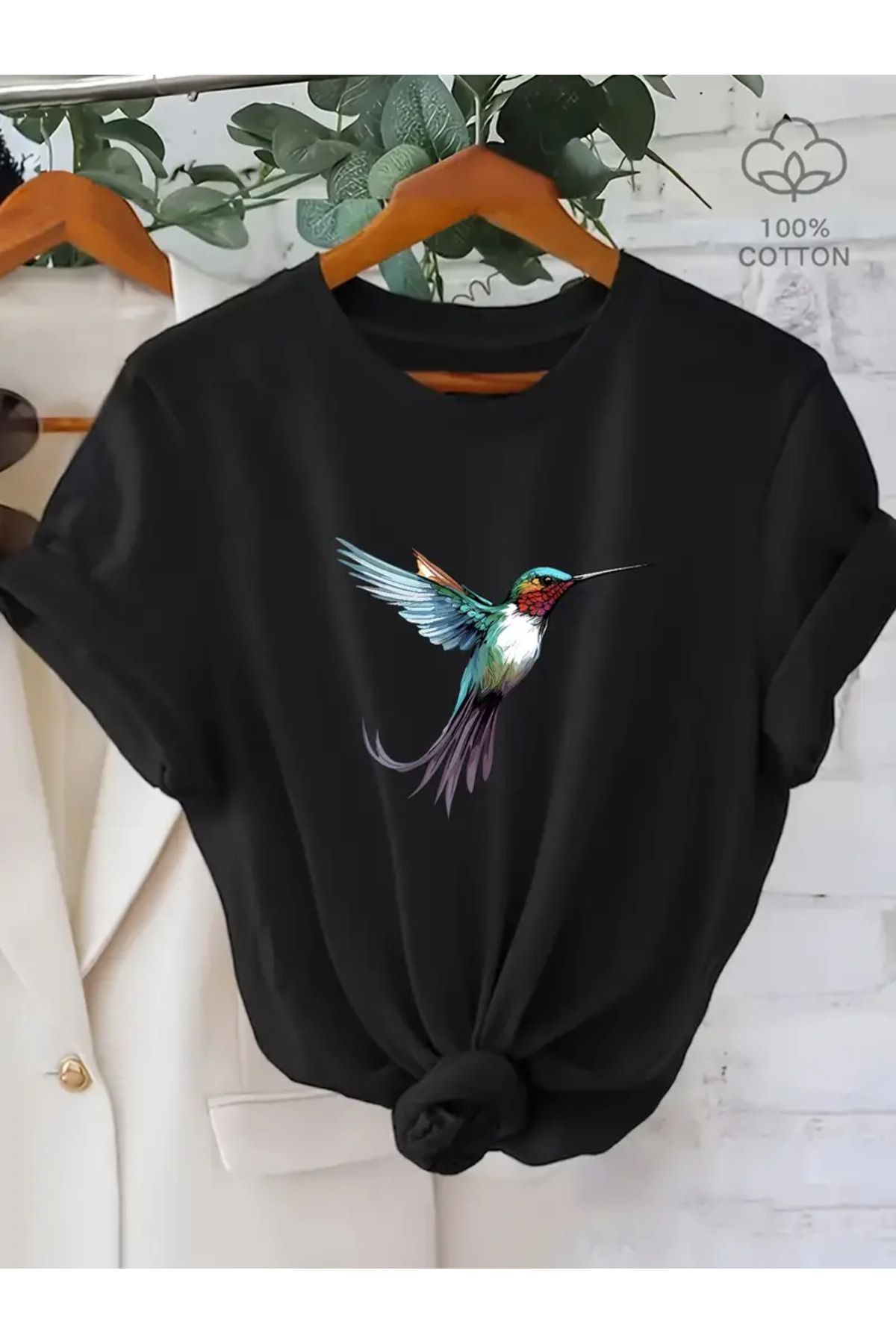 MAGORS SİNEKKKUŞU BASKILI BİSİKLET YAKA PAMUKLU KISA KOLLU KADIN VE ÇOCUK TSHIRT
