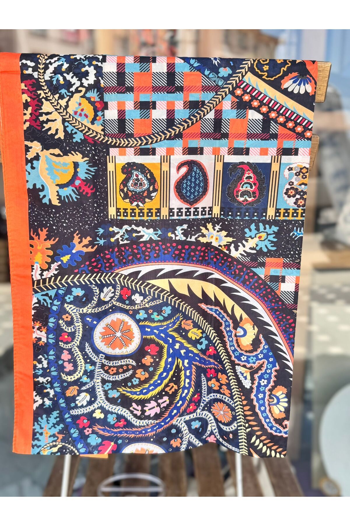 MODA ÇOK RENKLİ MARKA DESENLİ HAYAL ŞAL