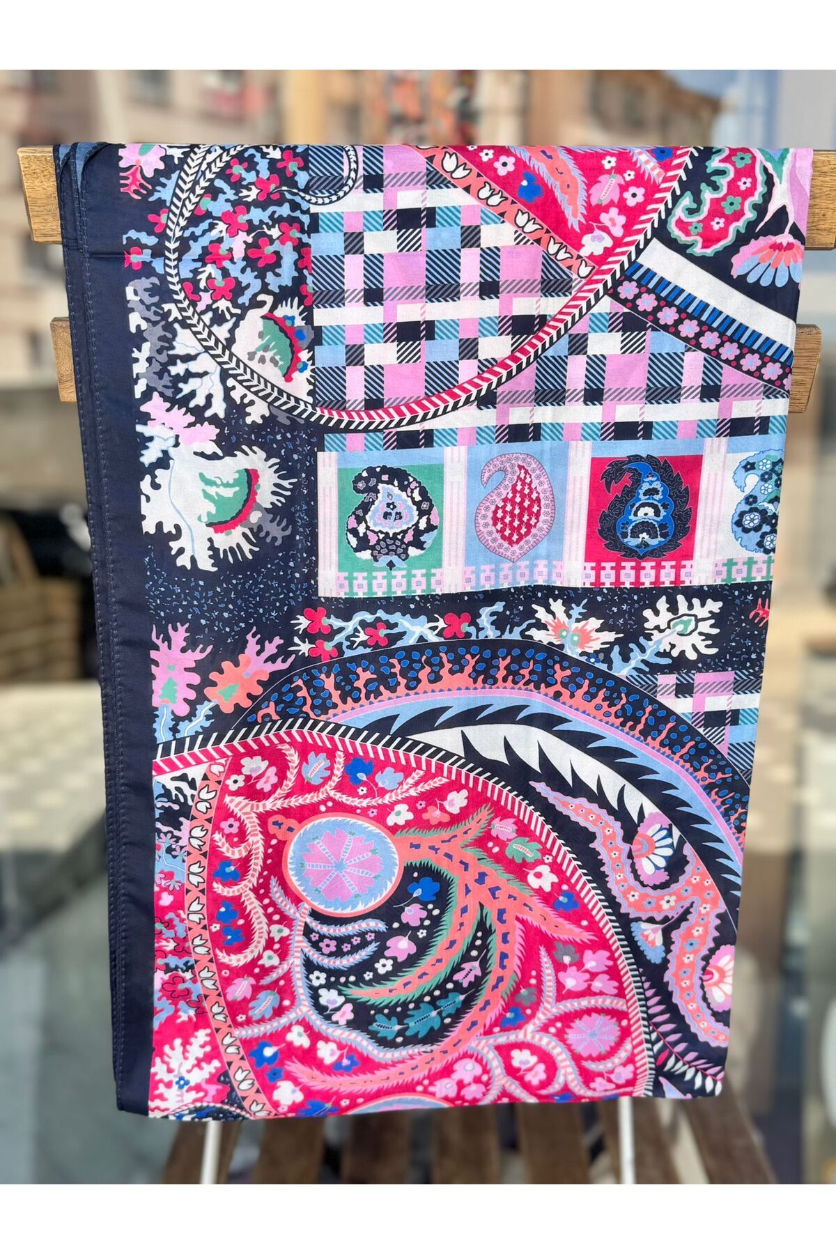 MODA ÇOK RENKLİ MARKA DESENLİ HAYAL ŞAL