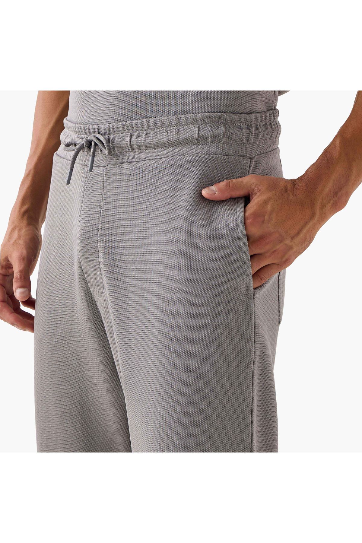 Emperor-Emperor Trouser with Drawstring Closure and Pockets 4