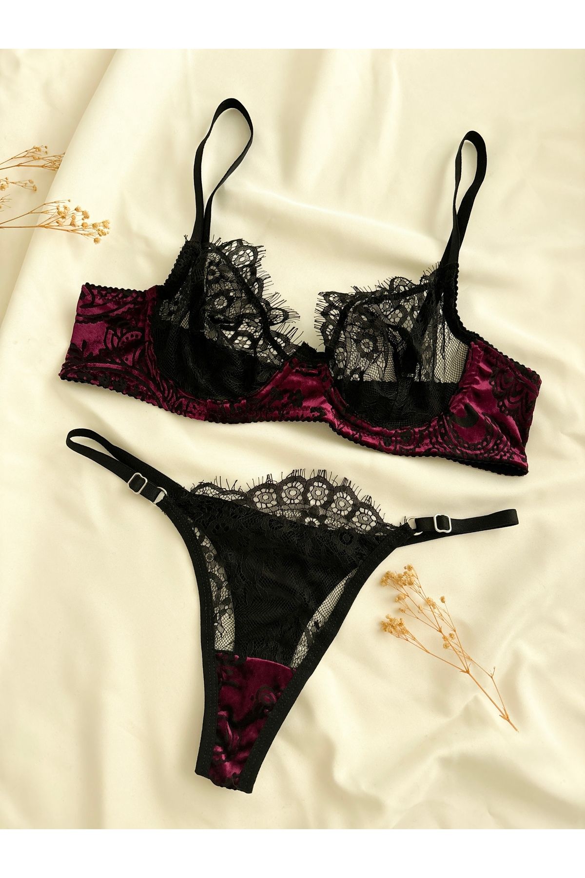 lunesa Kadife Detaylı Dantelli Bralet Takımı (Sütyen&Tanga)
