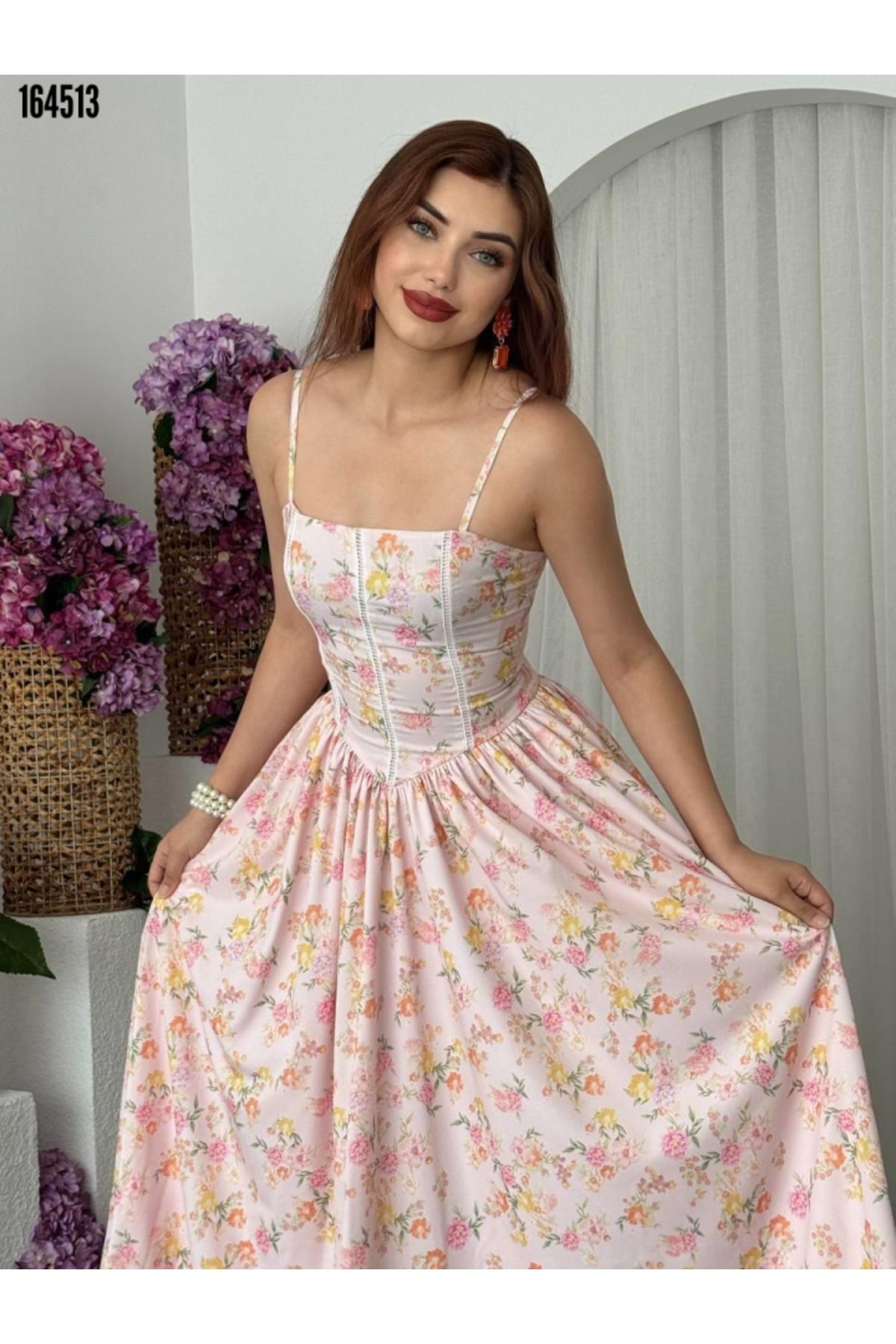 Modayakamoz Çiçek Desenli Gipeli Askılı Yazlık Elbise Romantik Vintage Model