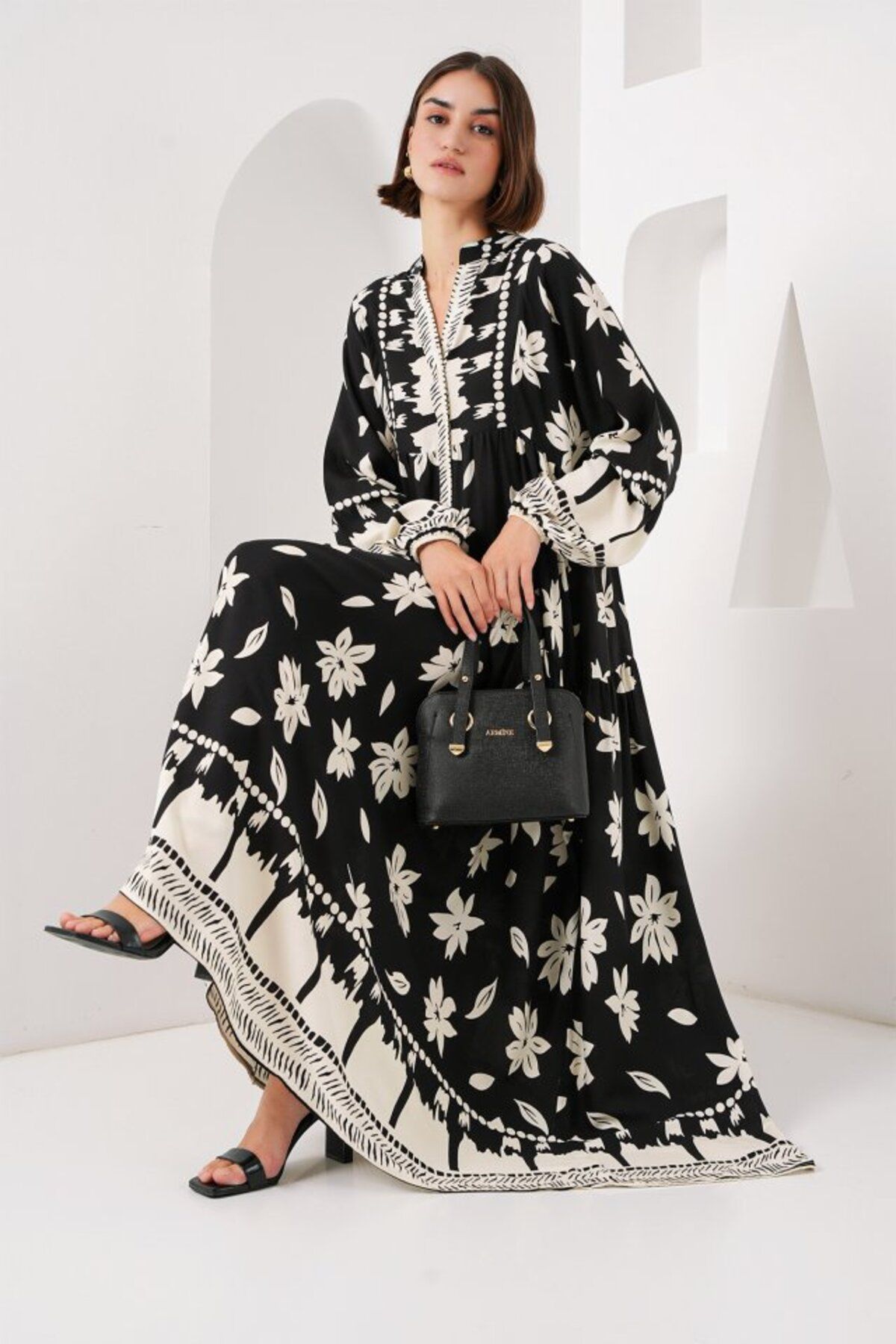ceylinmoda 2423 Otantik Desenli Tesettür Elbise - Siyah2