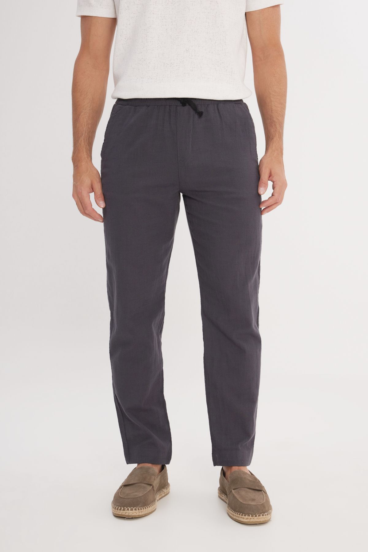 AC&Co / Altınyıldız Classics Erkek Antrasit %100 Pamuk Slim Fit Dar Kesim Beli Bağlamalı Yan Cepli Pantolon