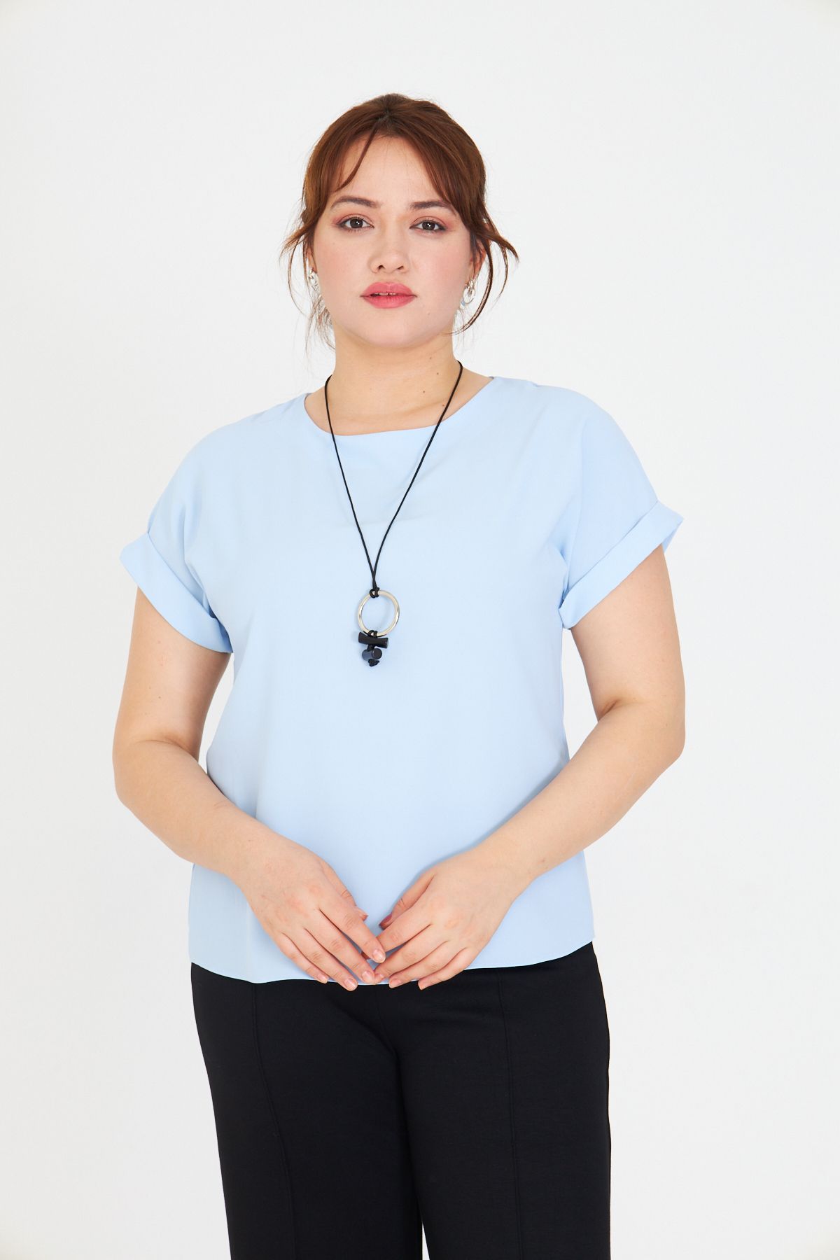 UNIQUE LADY Kadın Modern Kolyeli Basic Bluz | Minimal ve Zarif Stil