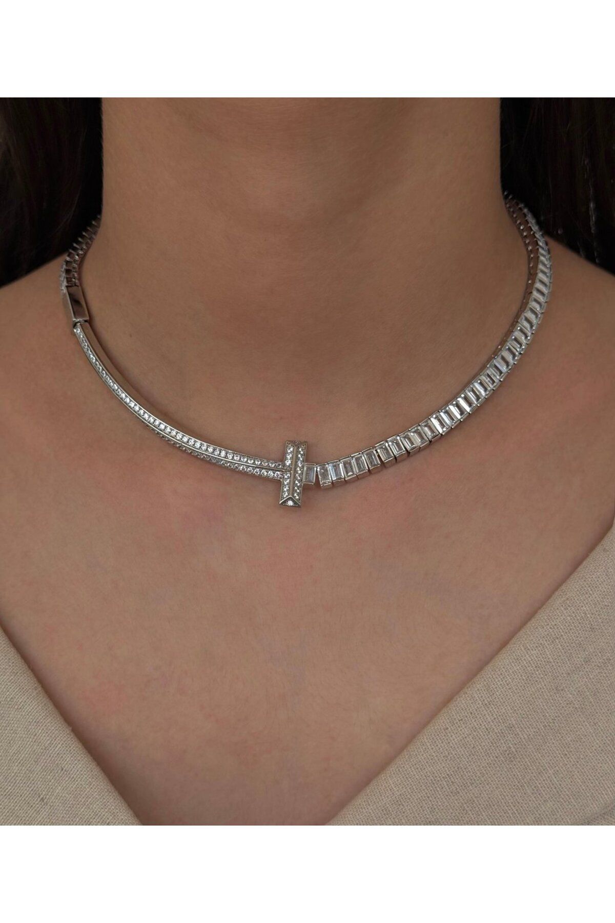 h&b design jewel Vip Silver Baget Taşlı Kolye