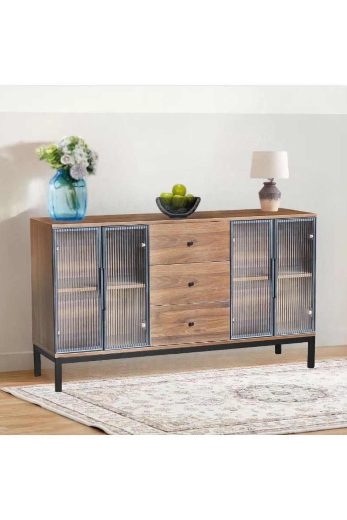 DEC4-Buffet cabinet with an elegant design and distinctive aesthetic touches, 140 cm. 1