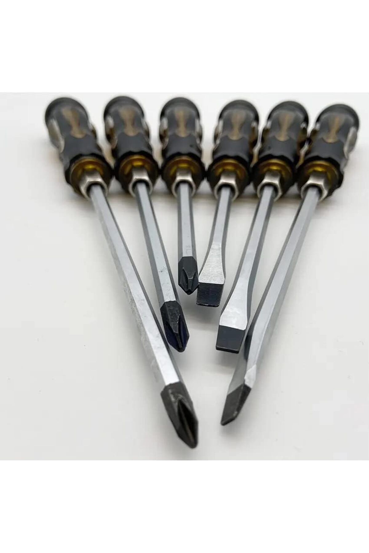 Generic-Screwdriver Kit - 6 Durable Multi-Size Hand Tools for DIY & Professional Use. 6