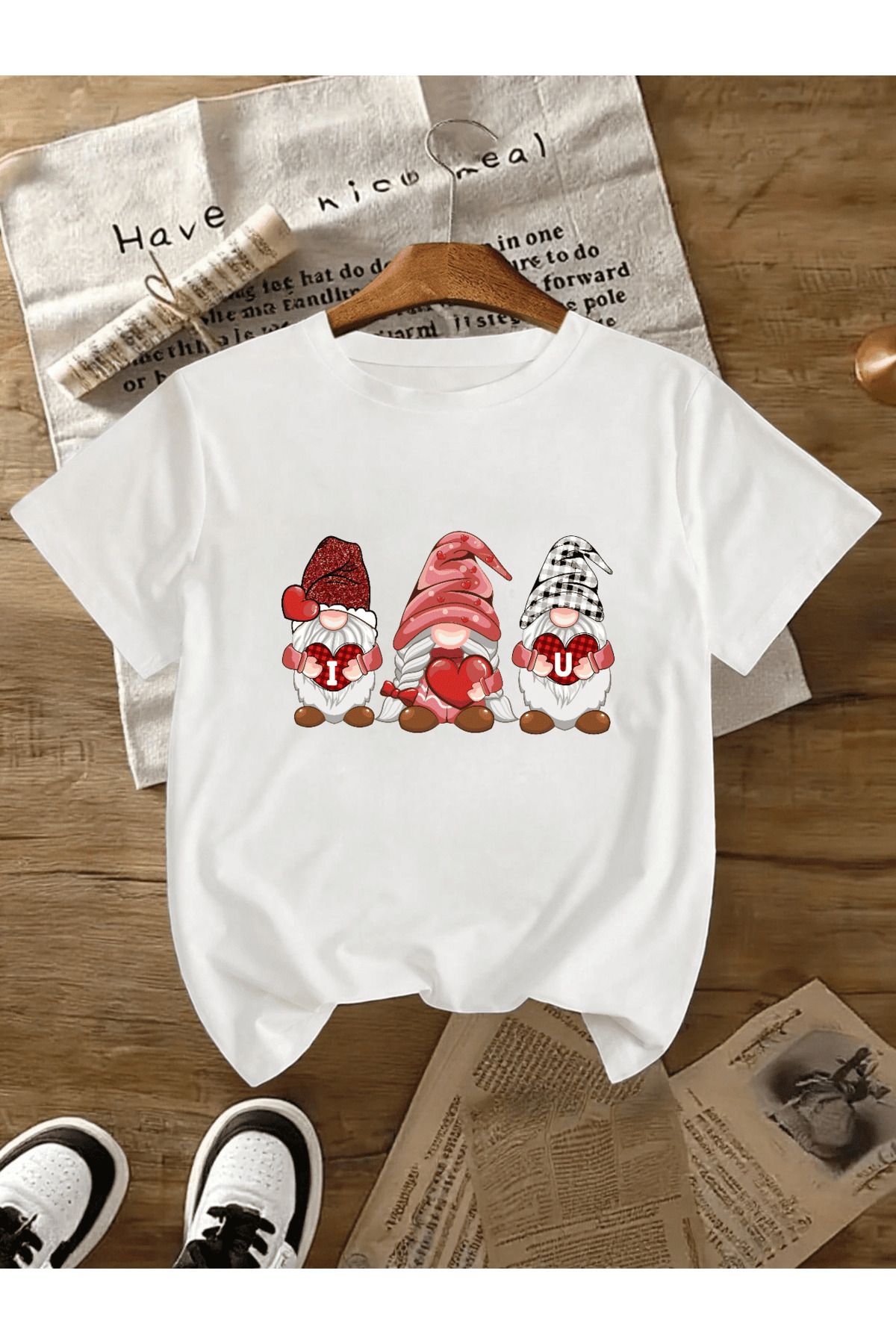 ELNOYA Unisex Pamuklu Beyaz Oversize "I Love U" Baskılı Bisiklet Yaka Rahat T-shirt
