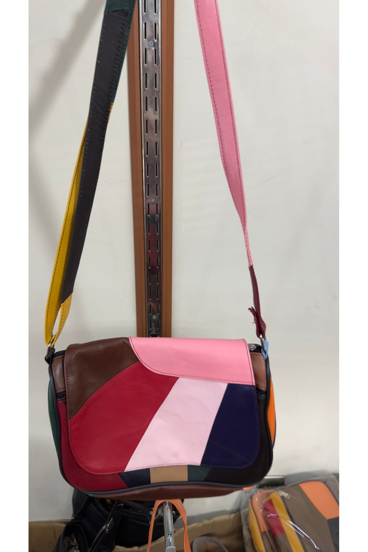 Butik Colorful Kadın Hakiki Deri Çanta