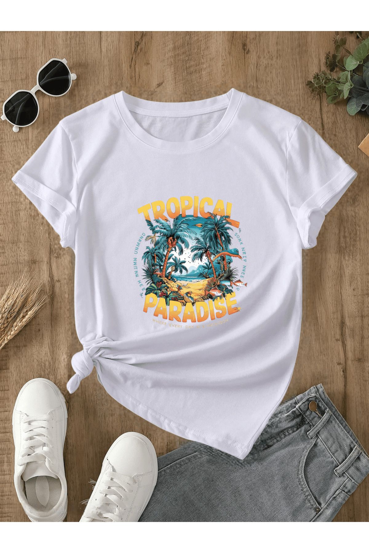 ELNOYA Unisex Pamuklu Beyaz Oversize "Paradise" Baskılı Bisiklet Yaka Rahat T-shirt