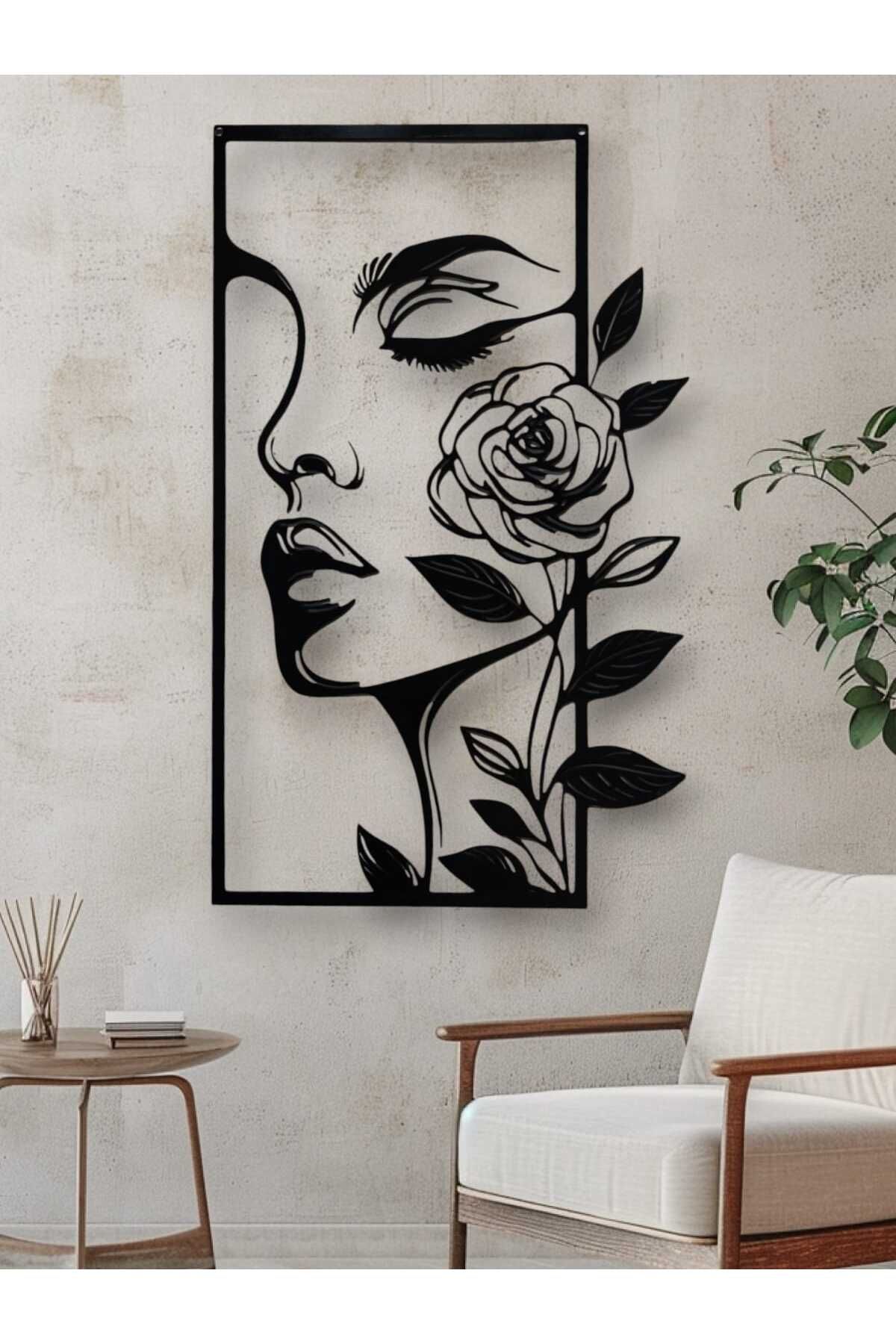 BBYLazerArt Gül ve Kadın Figürlü Metal Duvar Süsü
