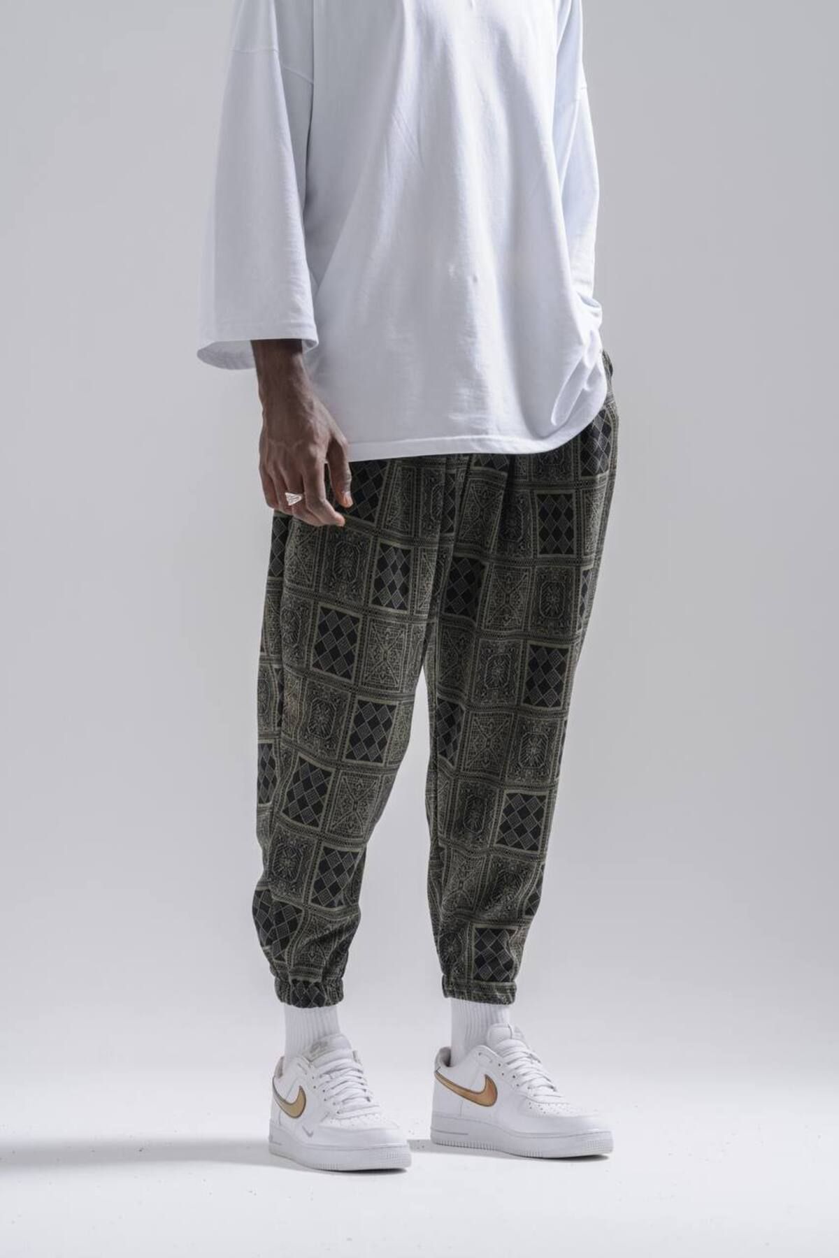 SUPERBLUE-Men's Checkered Patterned Khaki Jogger Baggy Trousers 3
