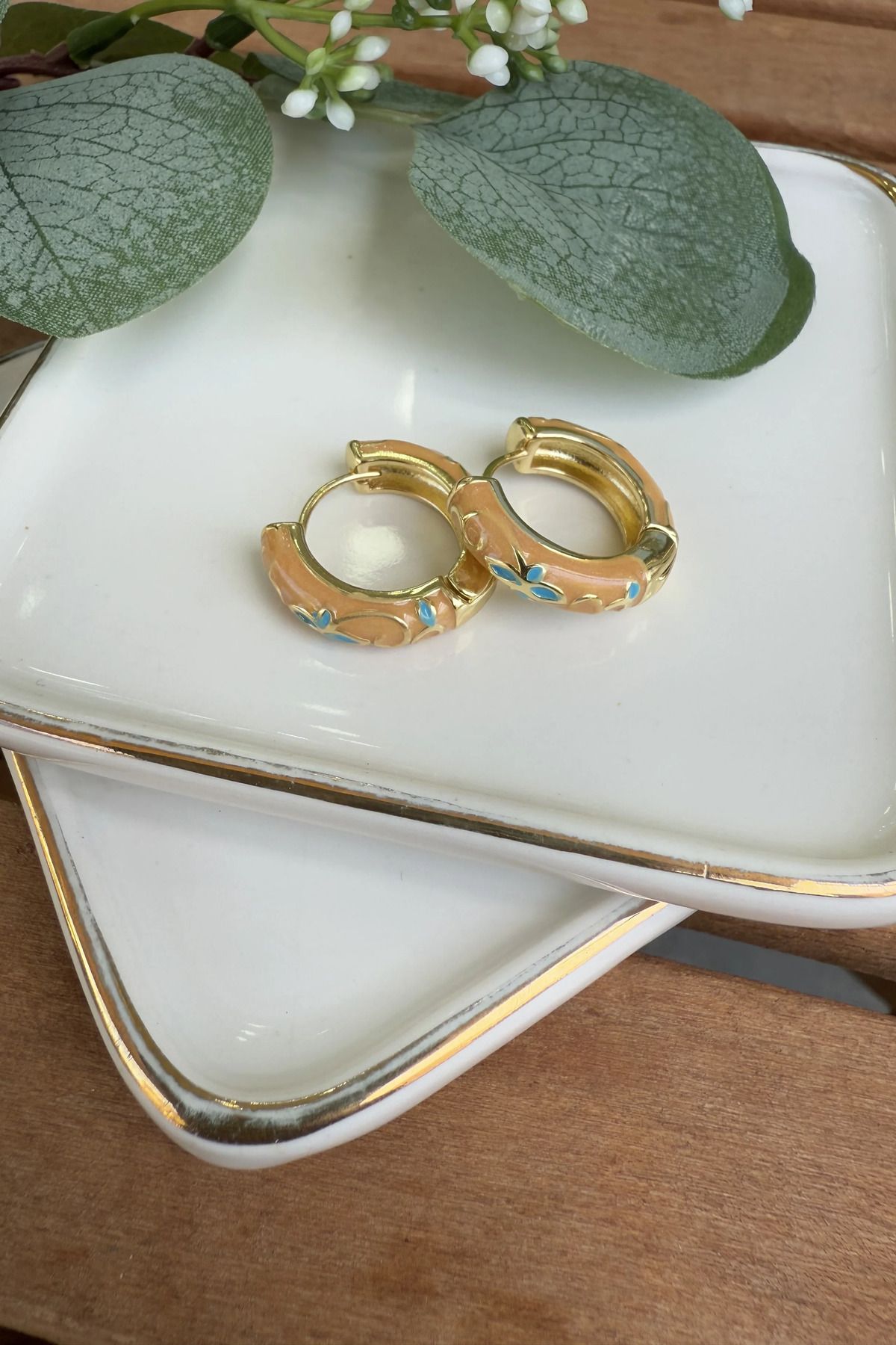 AURA ATELIER 14K Altın Kaplama Somon Mineli Mina Küpe