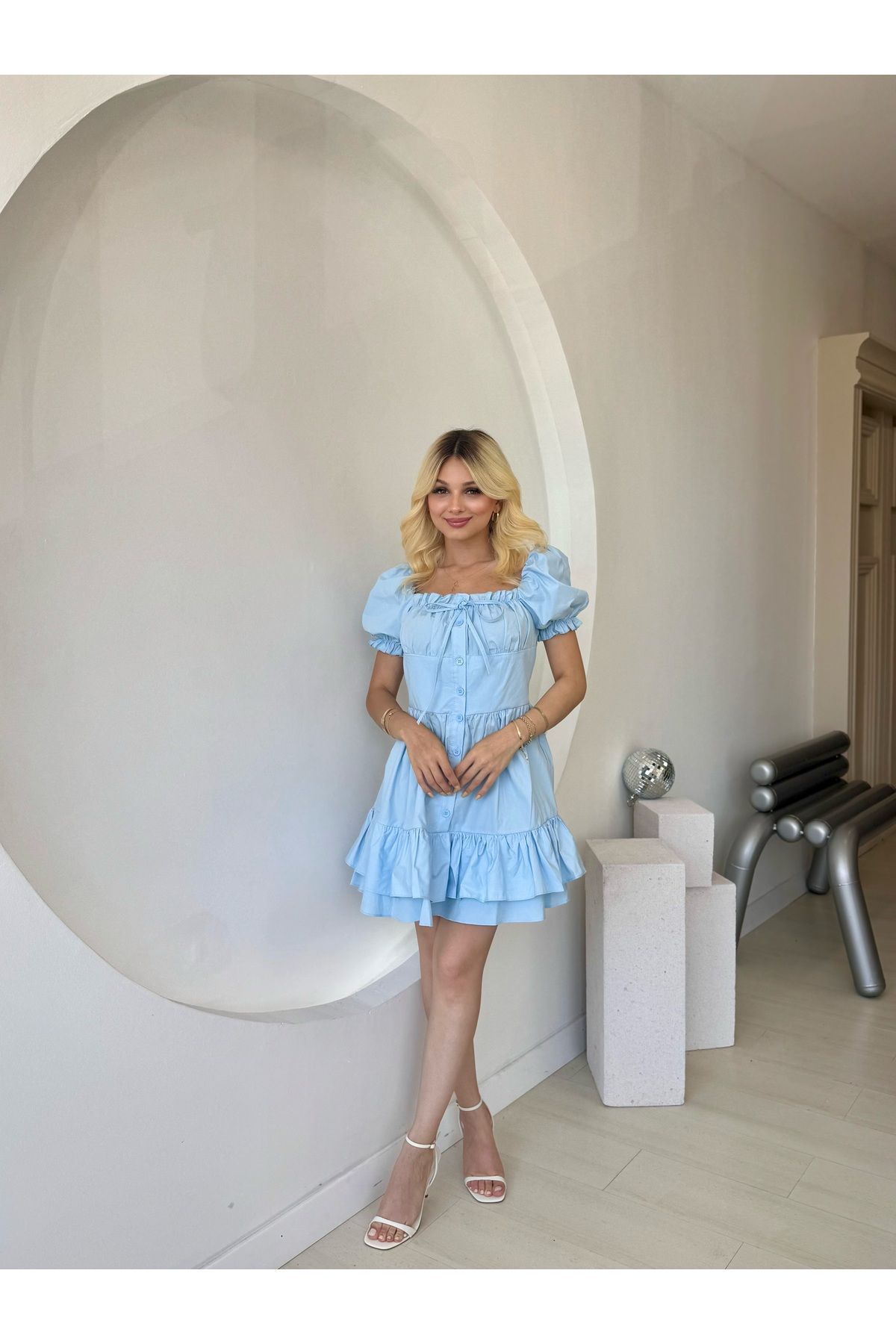 FEHUBLOOM Mavi Kabarık Kol Ve Düğme Detaylı Elbise