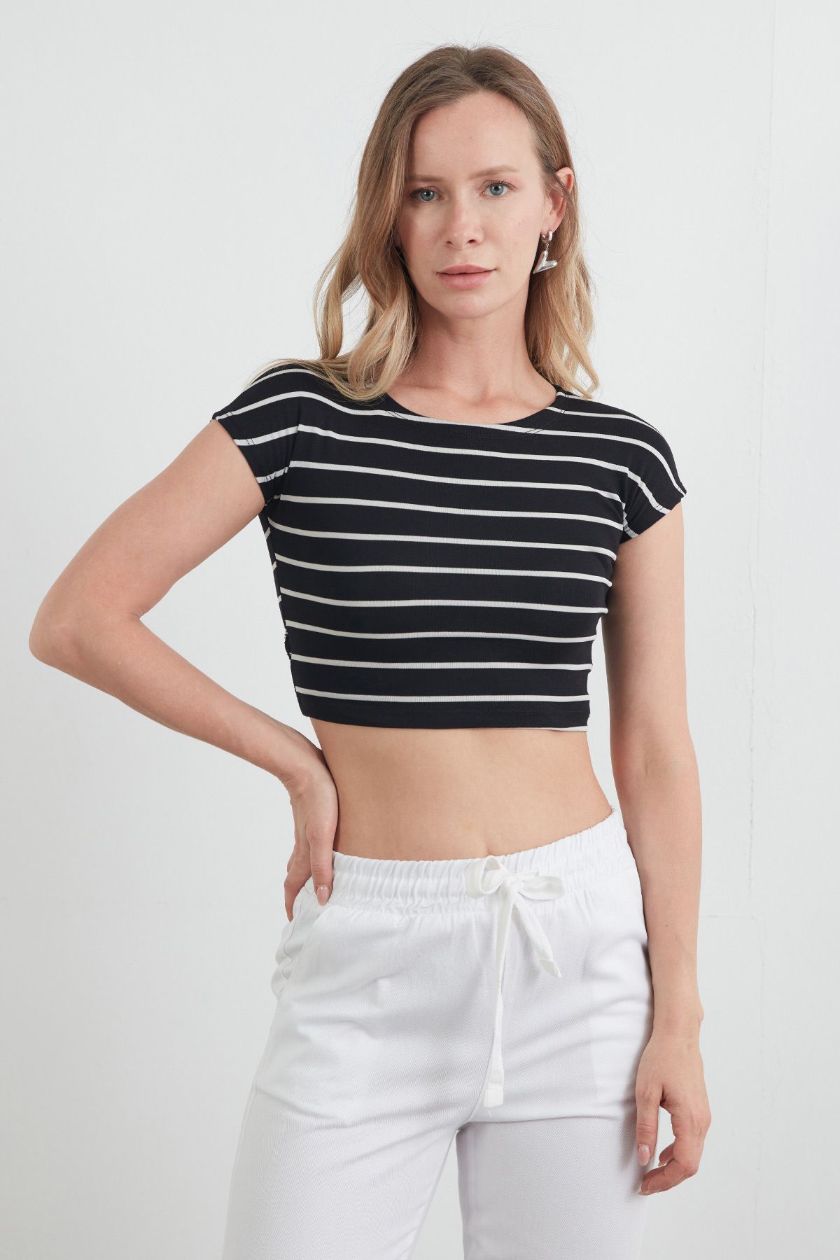 Fulla Moda Basic Çizgili Crop Tişört