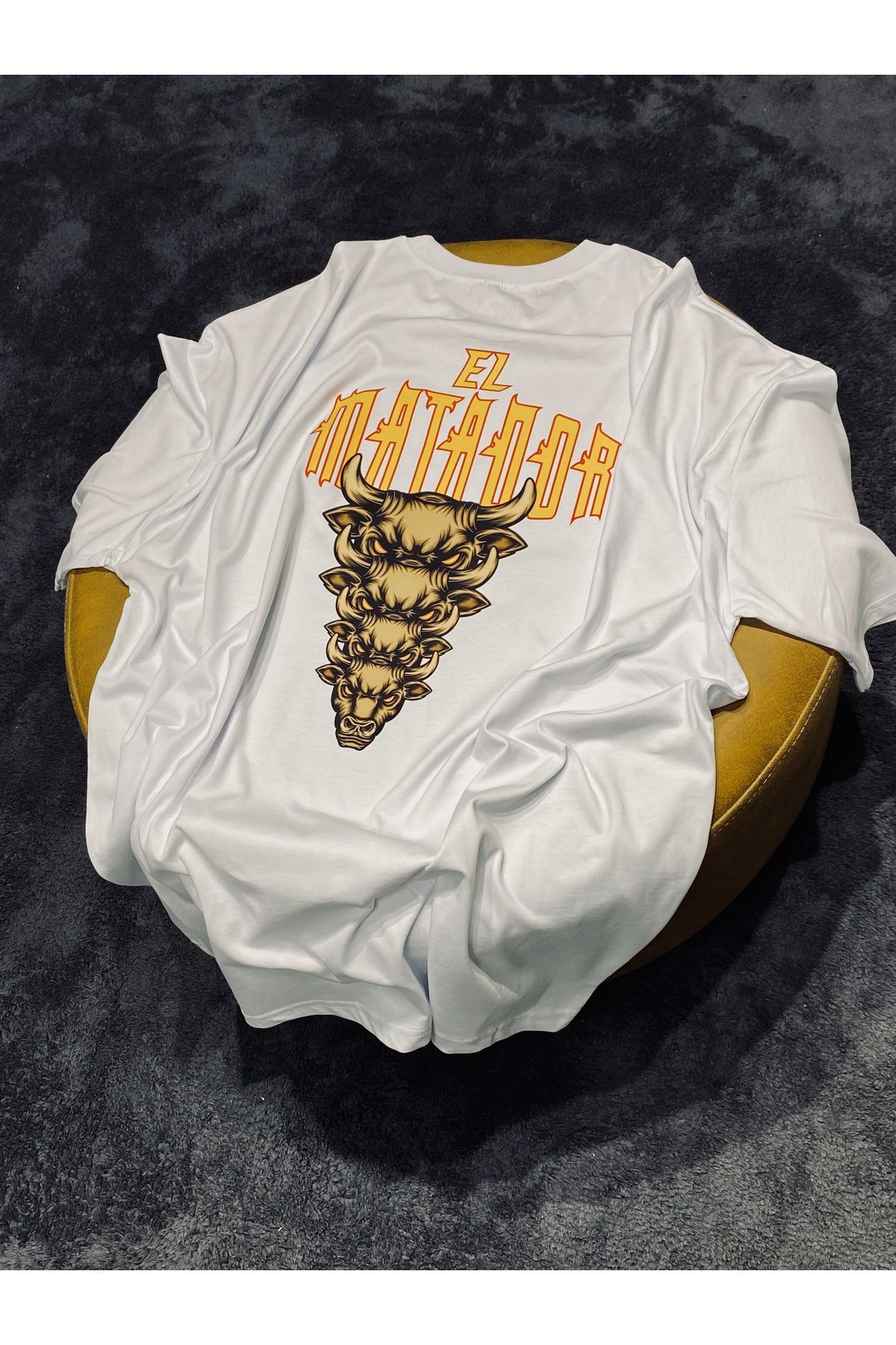 Spark Collection Ufc Ilia Topuria El Matador %100 Pamuklu Relax Kalıp Bisiklet Yaka Beyaz Tshirt