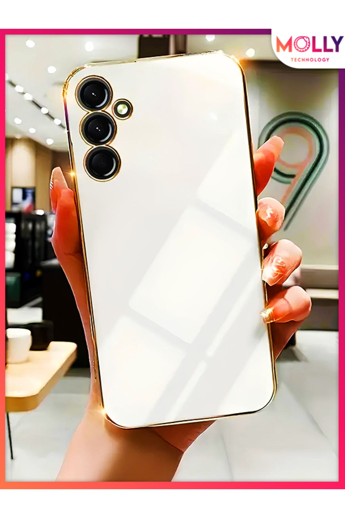 Molly Samsung Galaxy A04s İçin İnci Beyazı Kenarları Gold Detaylı Lüks Silikon Kılıf