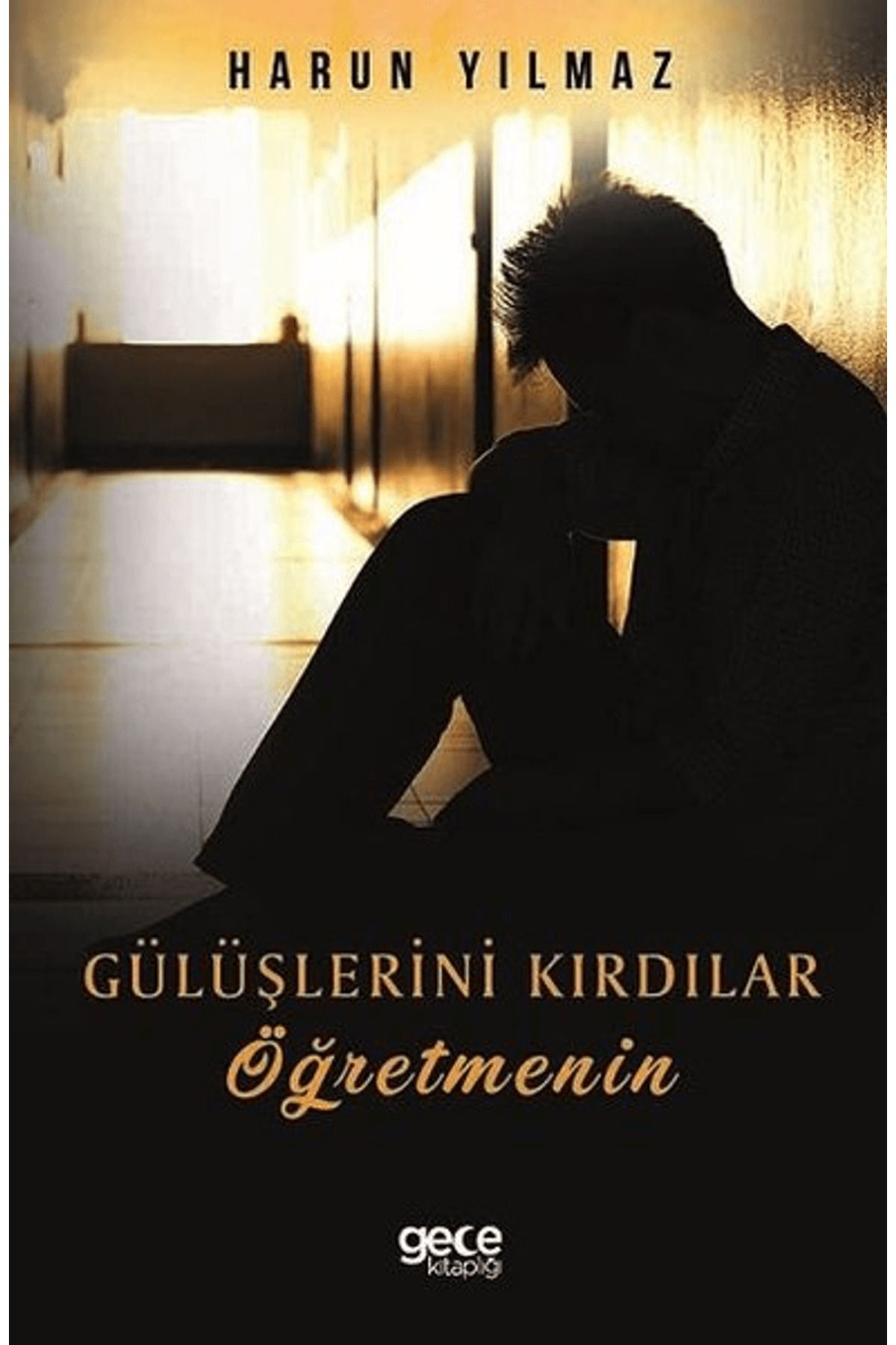 Gece Kitaplığı Gülüşlerini Kırdılar Öğretmenin