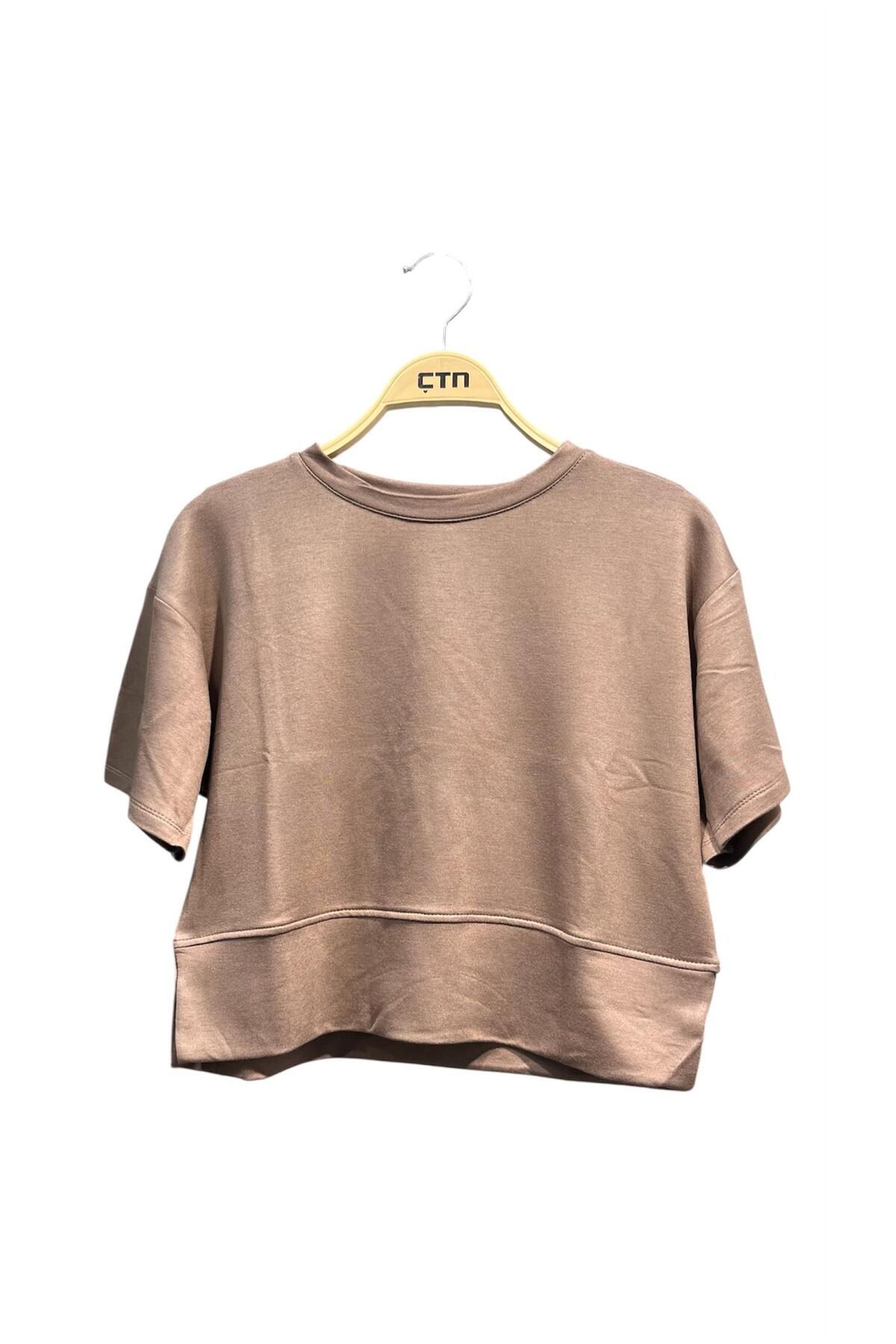 Ctn Kadın Bisiklet Yaka Yanı Yırtmaçlı Orta Boy T-Shirt