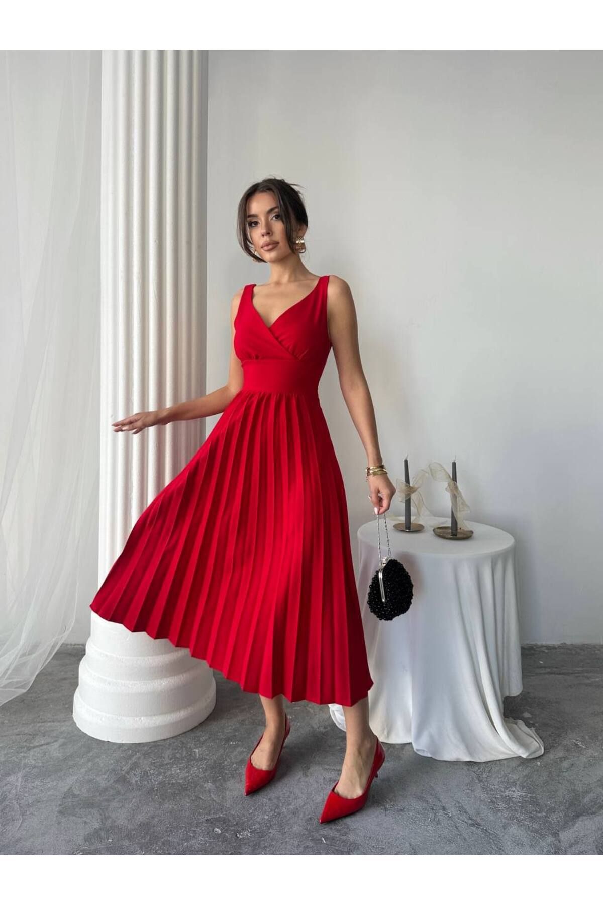 conconmoda Alyosa Pileli V Yaka Midi Elbise