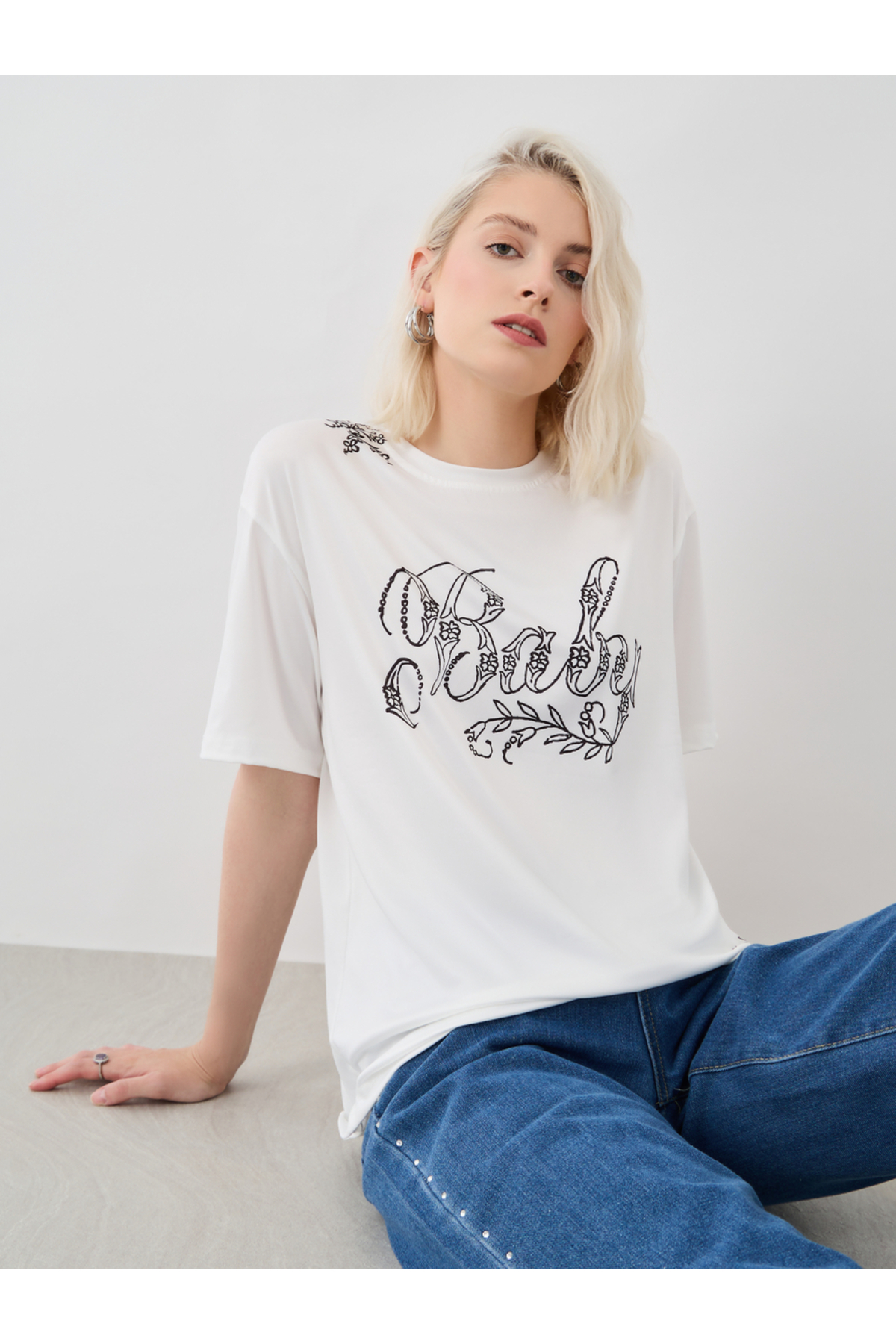 Styli Slogan Print Round Neck T-Shirt