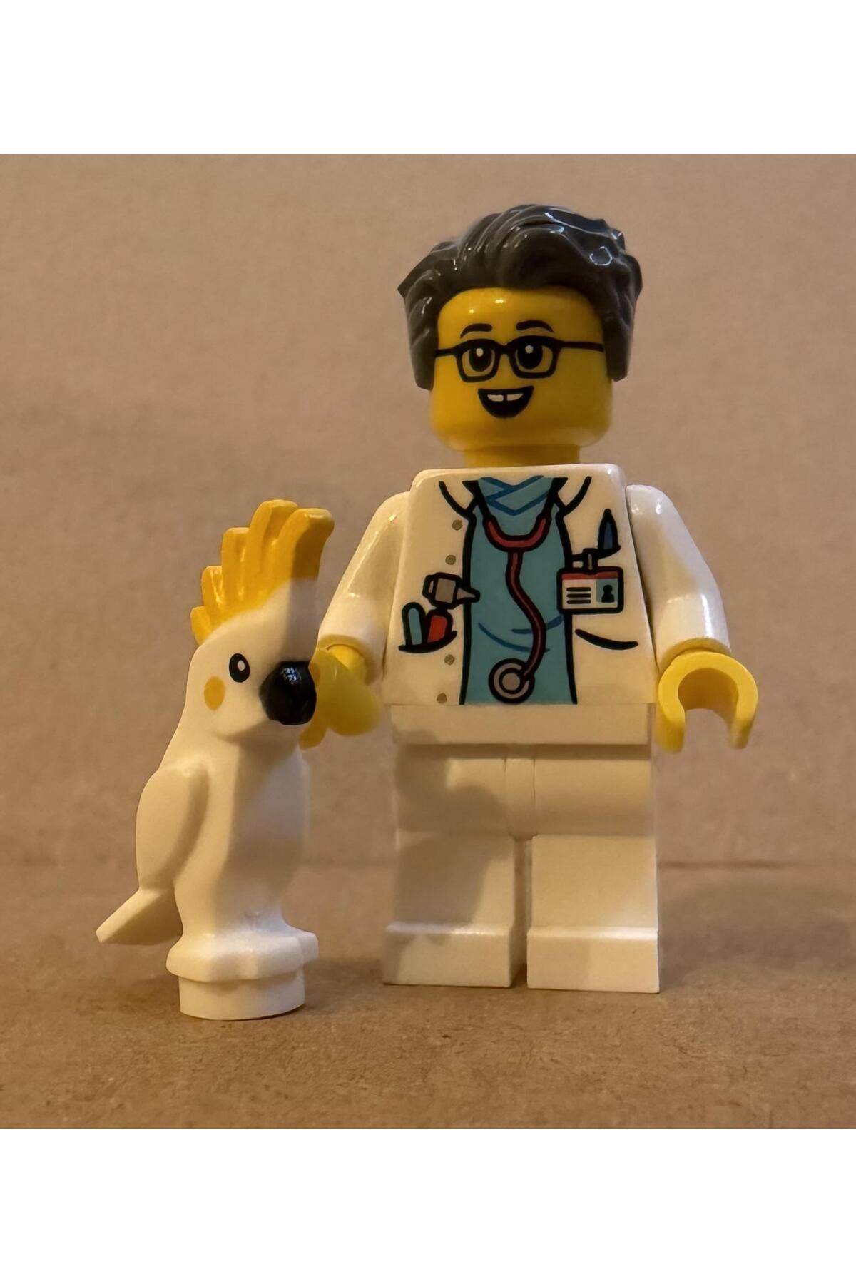 LEGO Minifigür Doctor with Parrot