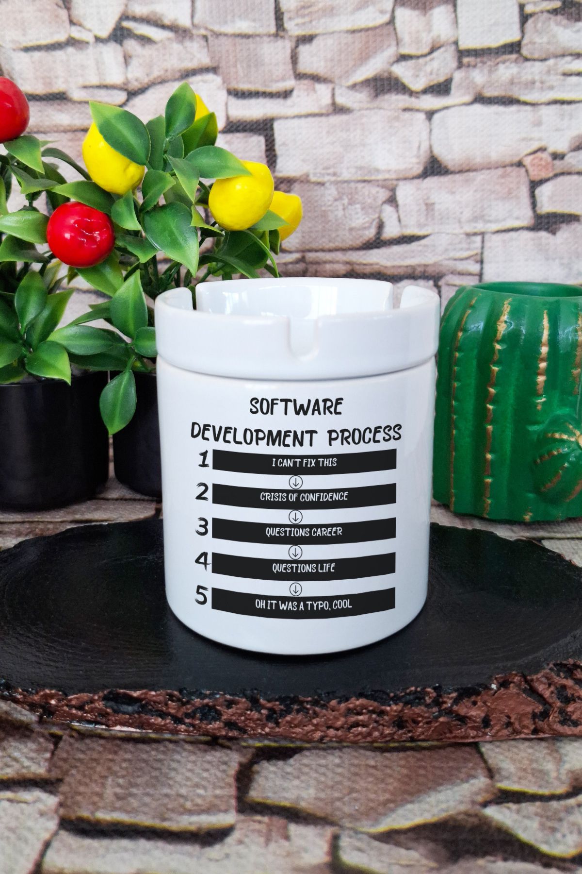 qoeuyl boutique Yazılımcı Mühendis Software Development Eğlenceli Hediyelik Baskılı Seramik Kapaklı Kokusuz Küllük