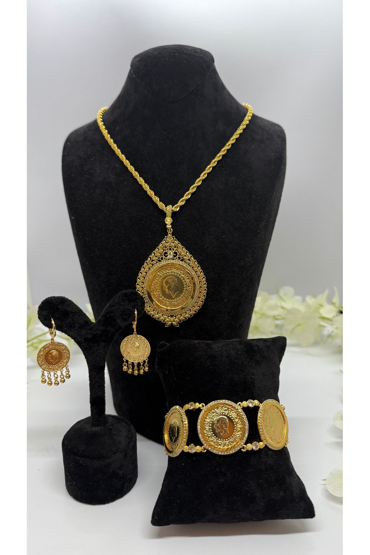 Constanza Exclusive 22 Ayar Altın Kaplama Başak Motifli Set Lvd515