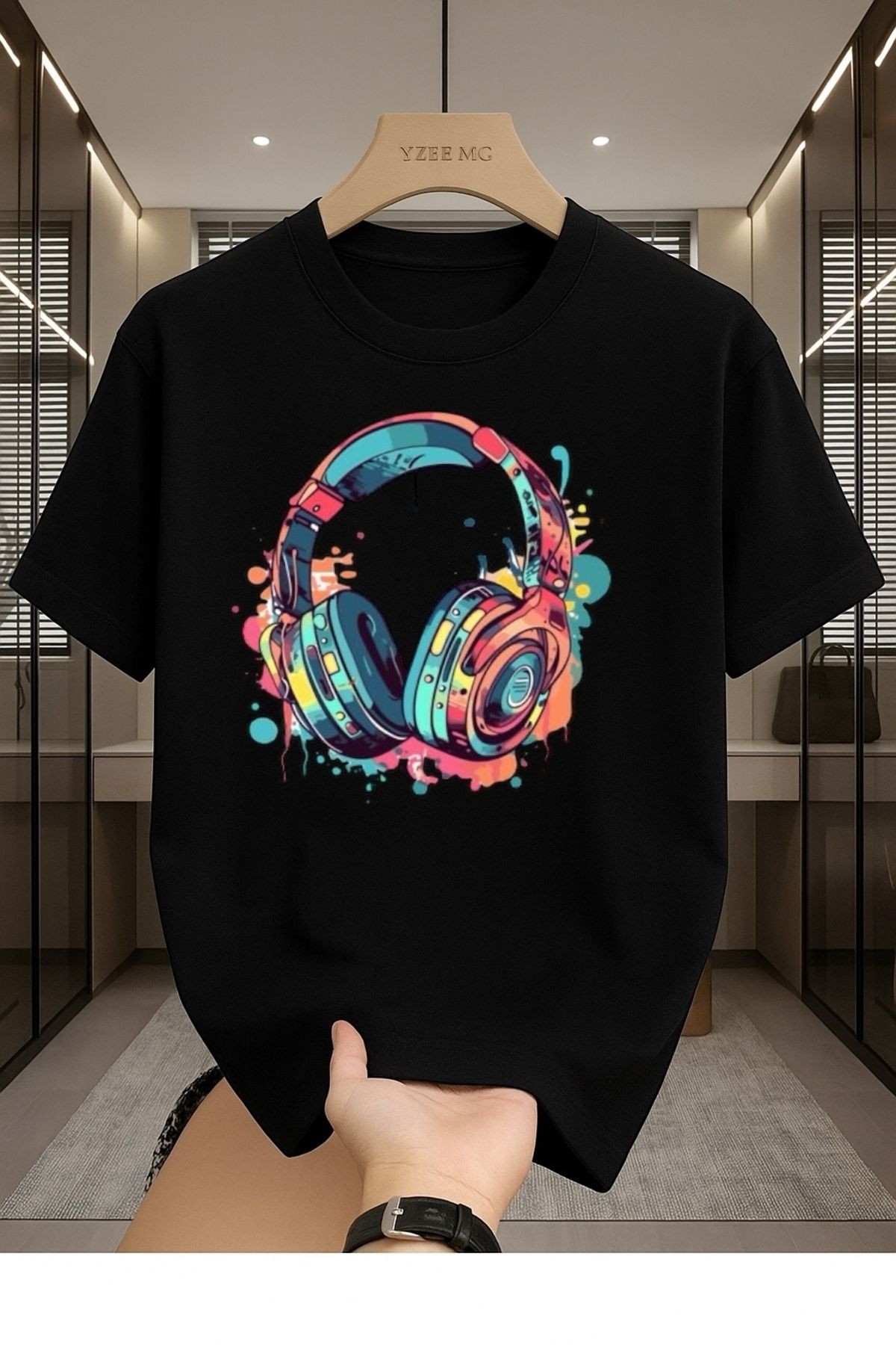 Madali Boutique Renkli Kulaklık Baskılı Unisex Bisiklet Yaka Pamuk Oversize Boyfriend T-Shirt