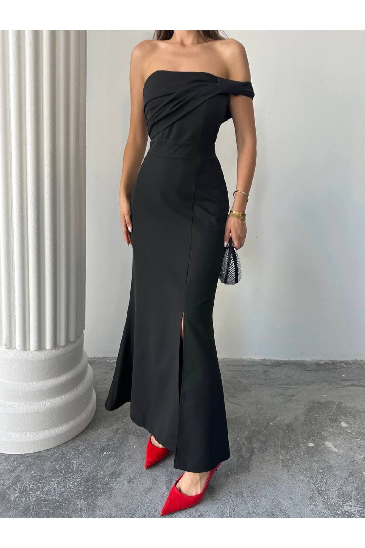 conconmoda Aura Yırtmaçlı Uzun Elbise
