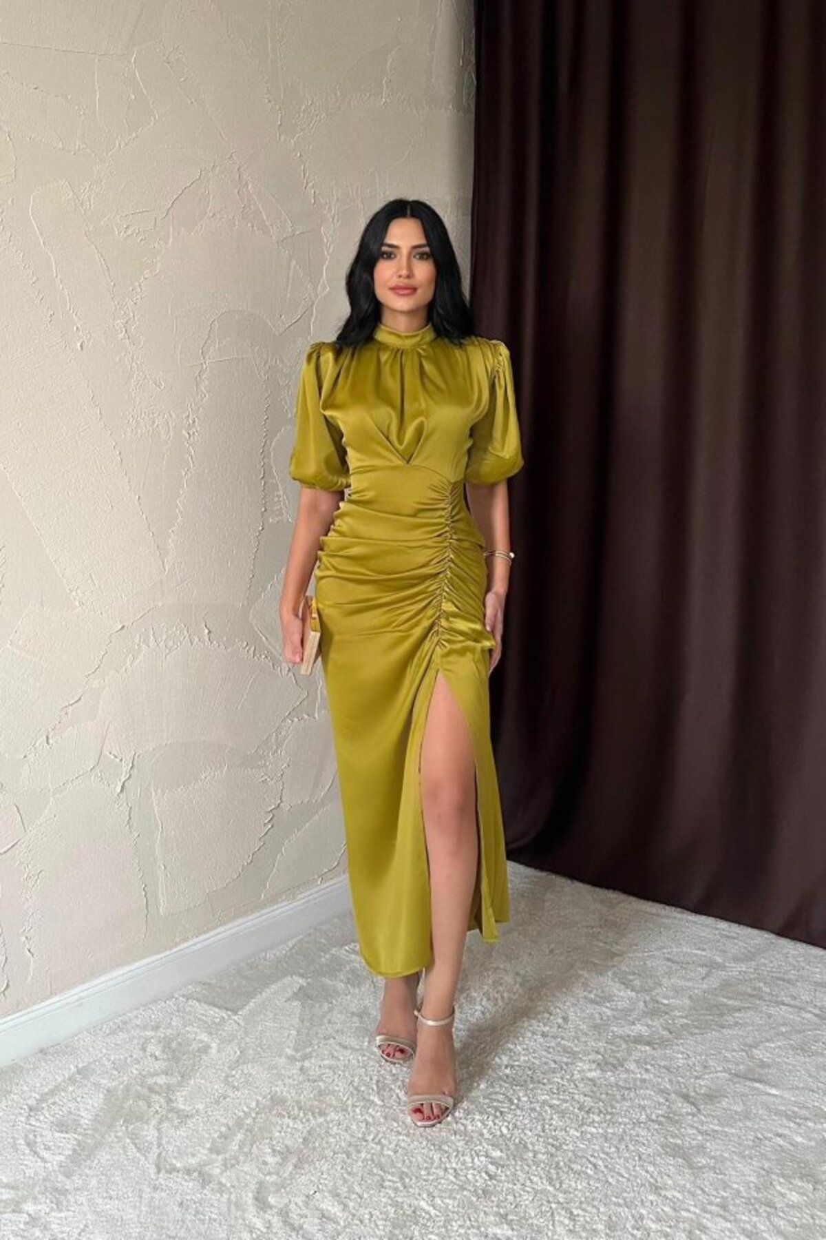 ETİLER COLLECTION Yağ Yeşili Büzgülü Saten Elbise