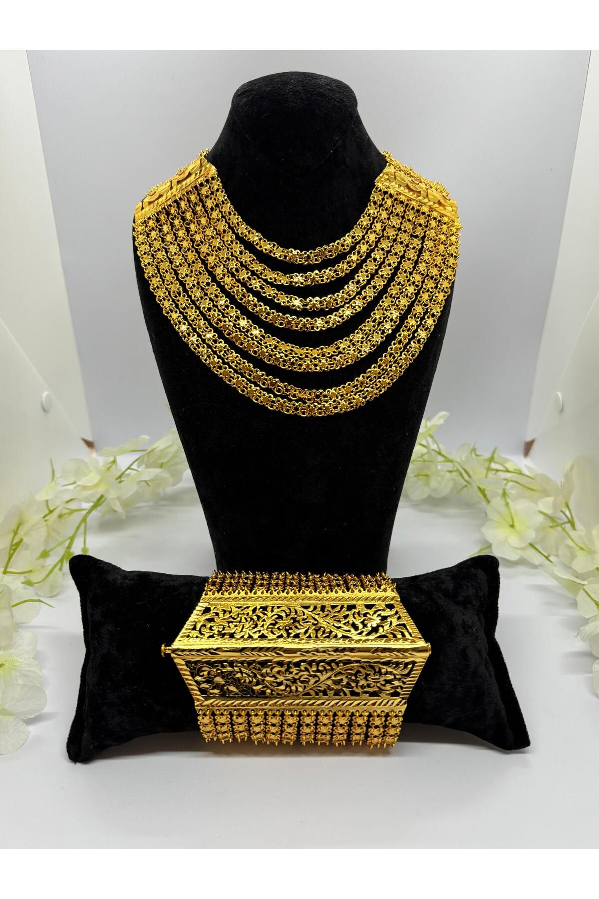 Constanza Exclusive 22 Ayar Altın Kaplama Akıtma Model En Üst Kalite VIP Set Lvd563