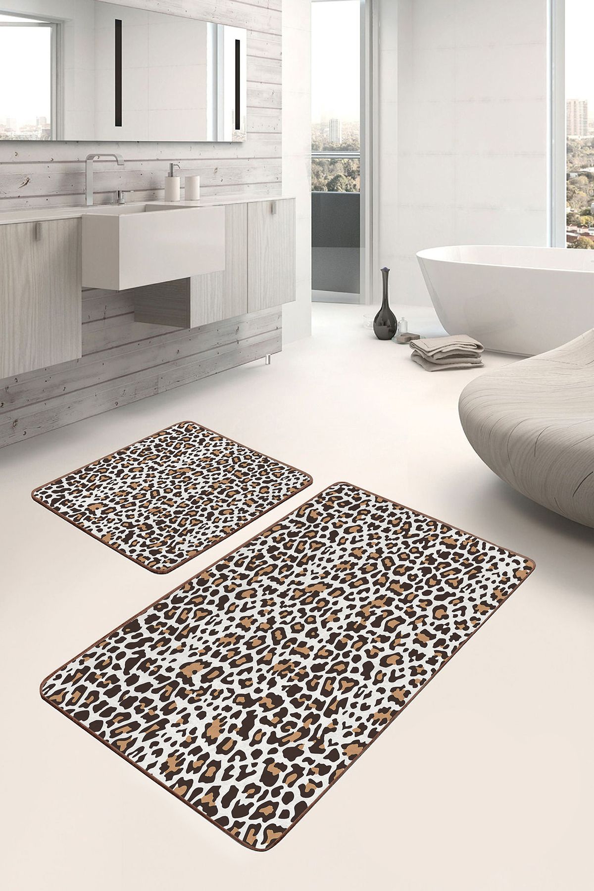 Realhomes 2'li Set Kahverengi Zeminde Leopar Motifli Post Desenli Sade & Şık Klasik 2'li Banyo Paspas Takımı