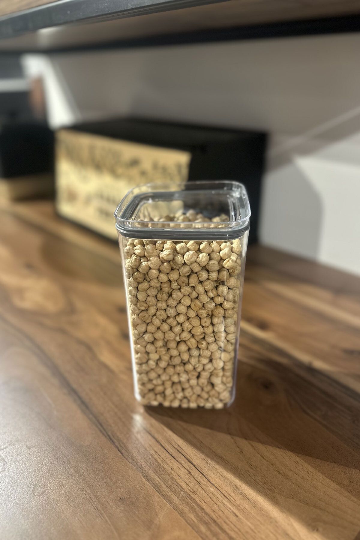 SİHİRLİ AYAKLAR Çok Amaçlı Akrilik Kare Hava Geçirmez Erzak Bakliyat Saklama Kabı 1,5lt