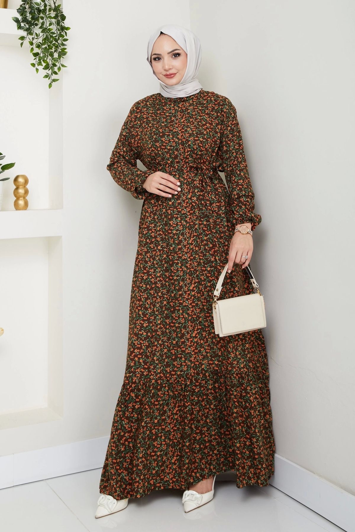 Moda MSK Çiçek Desen Kuşaklı Elbise Kahve