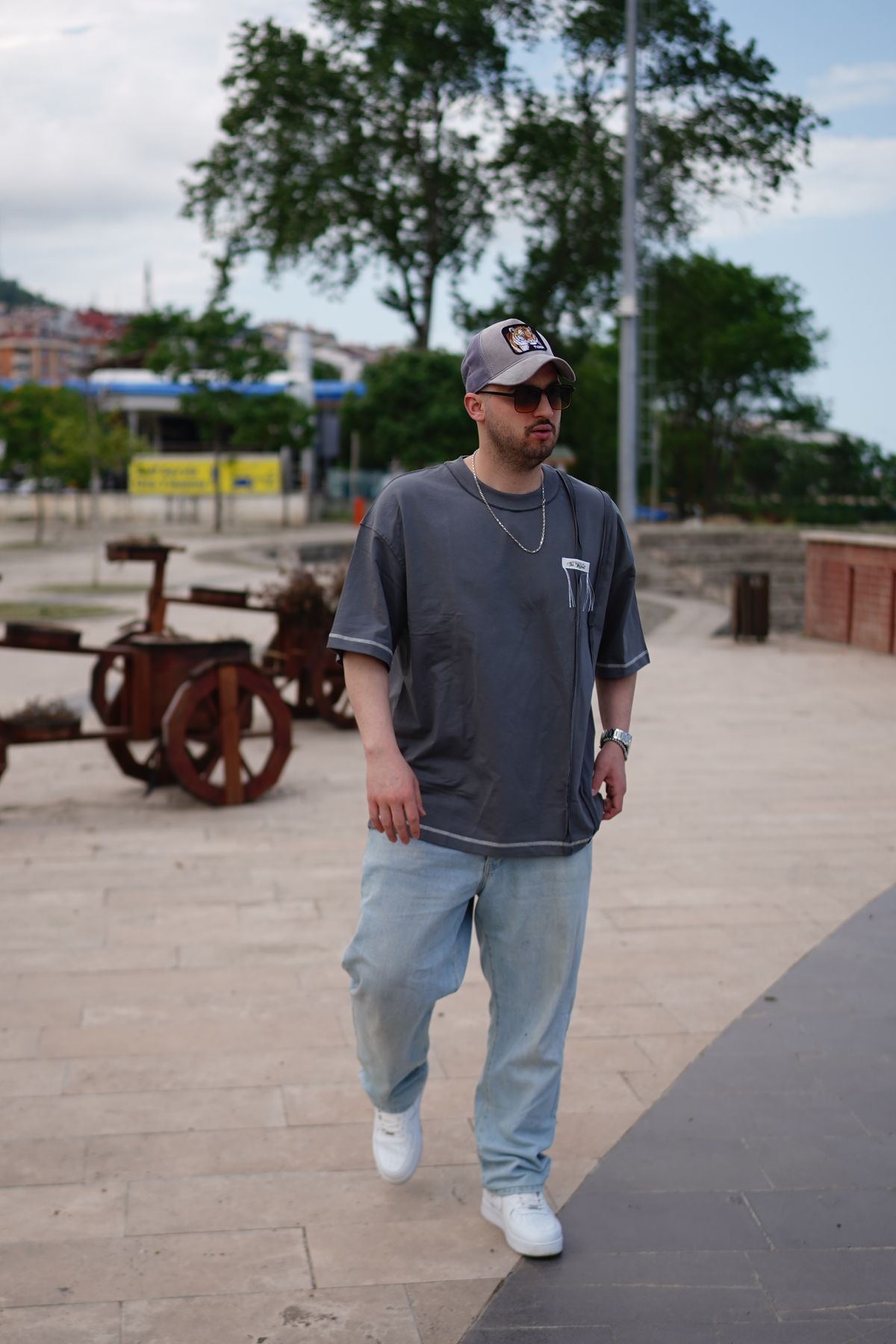 jantiplus mac tshirt