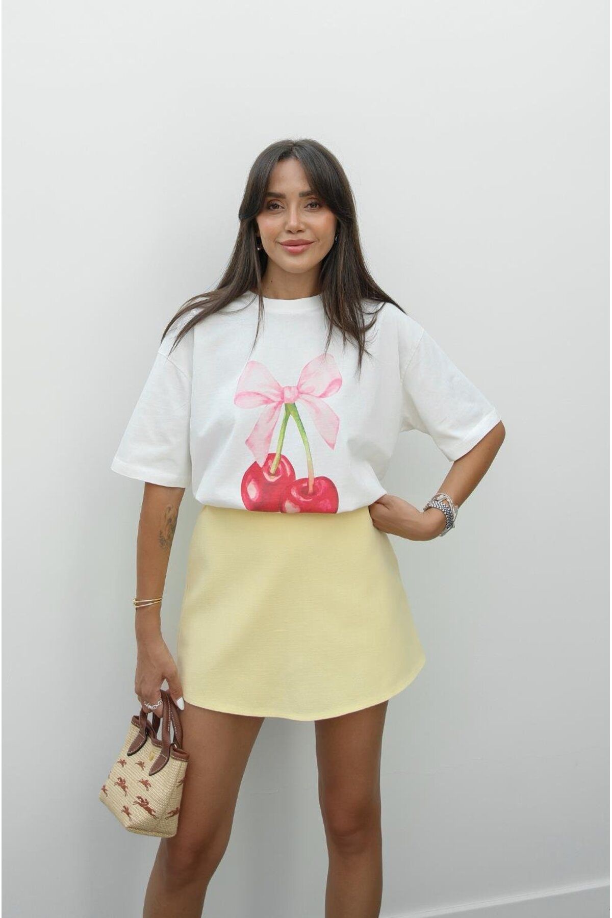 Havoş Ribbon Cherry Baskılı Tişört