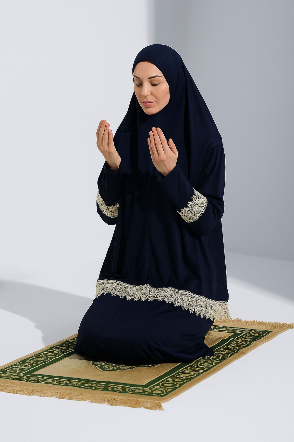 Defkay İki parça etekli dantelli kadın namaz elbisesi