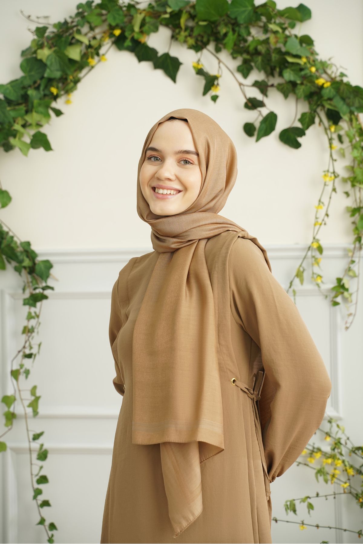 ARMANDA PRENSES SERİSİ ÇERÇEVELİ DÜZ DESEN ŞAL