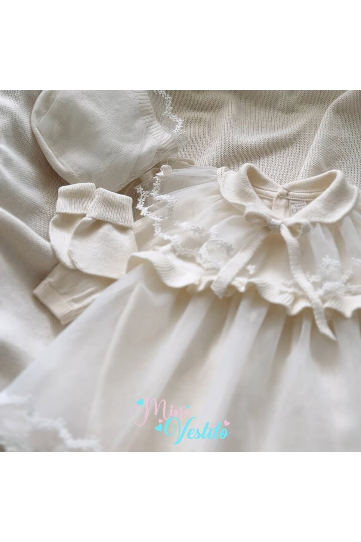MiniVestito Angela İnci Zarafeti Dantel Detaylı Kız Bebek Mevlüt Takımı fotoğrafı 5 (önizleme)