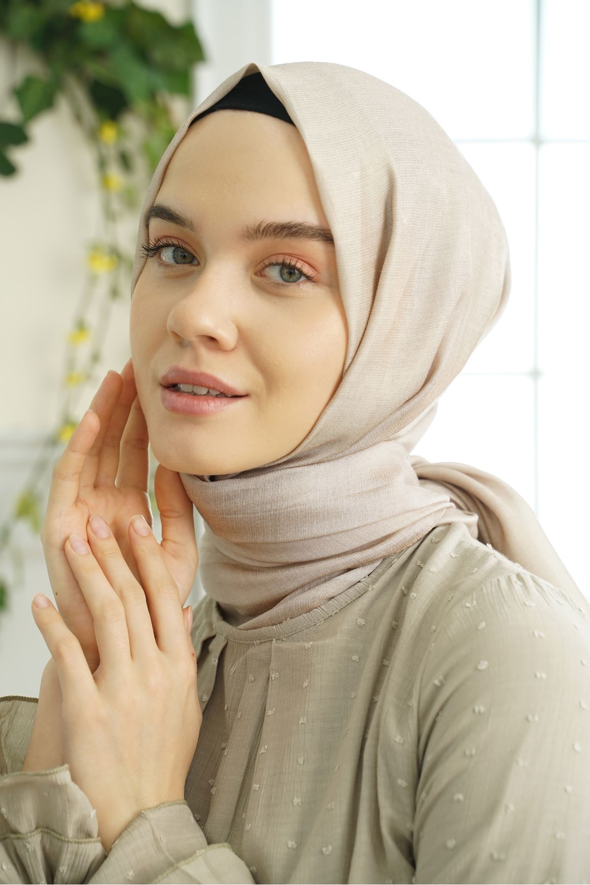 ARMANDA PRENSES SERİSİ ÇERÇEVELİ DÜZ DESEN ŞAL