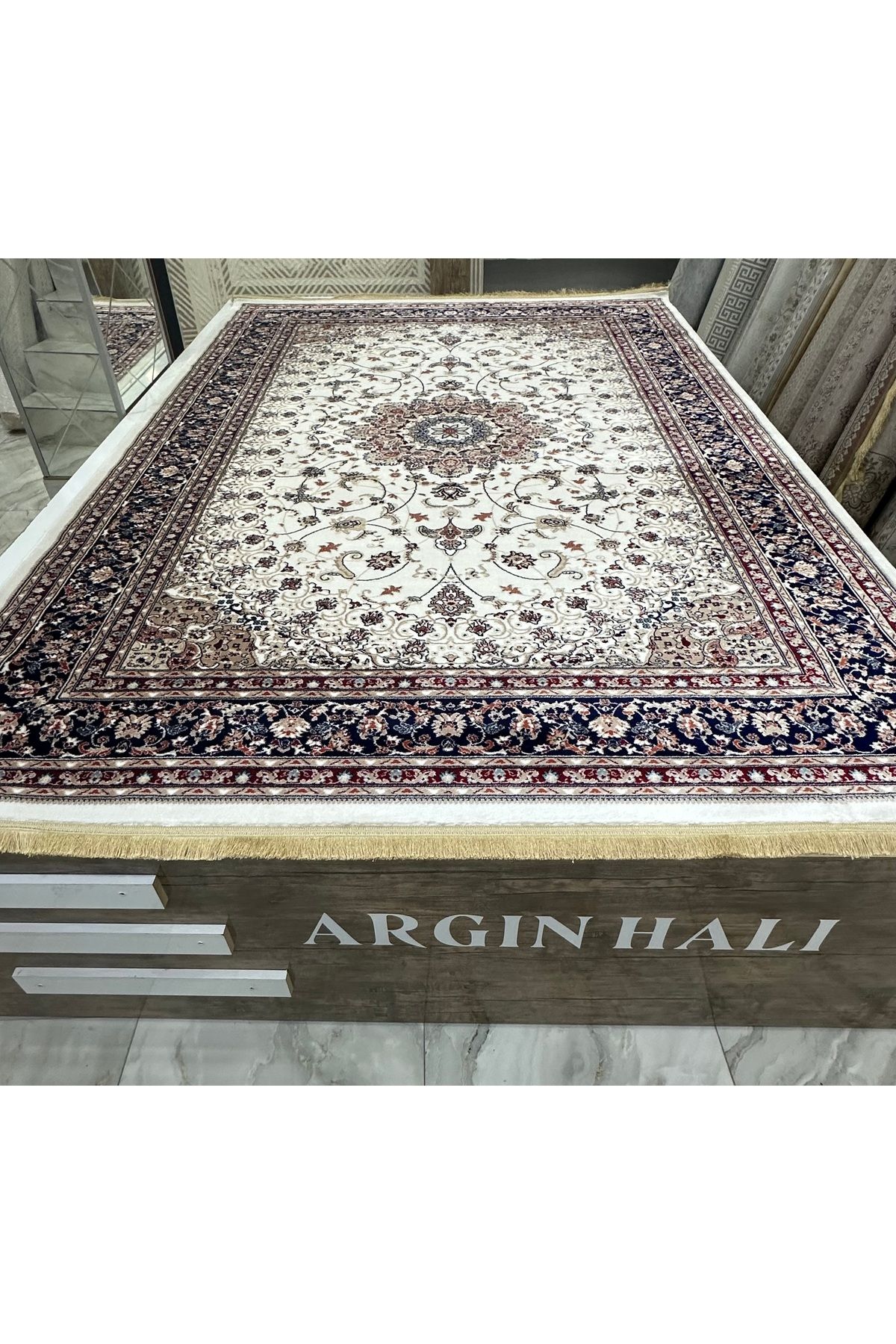 SEMERKANT Etnik Desen Krem Lacivert Halı Semerkant ARGIN HALI
