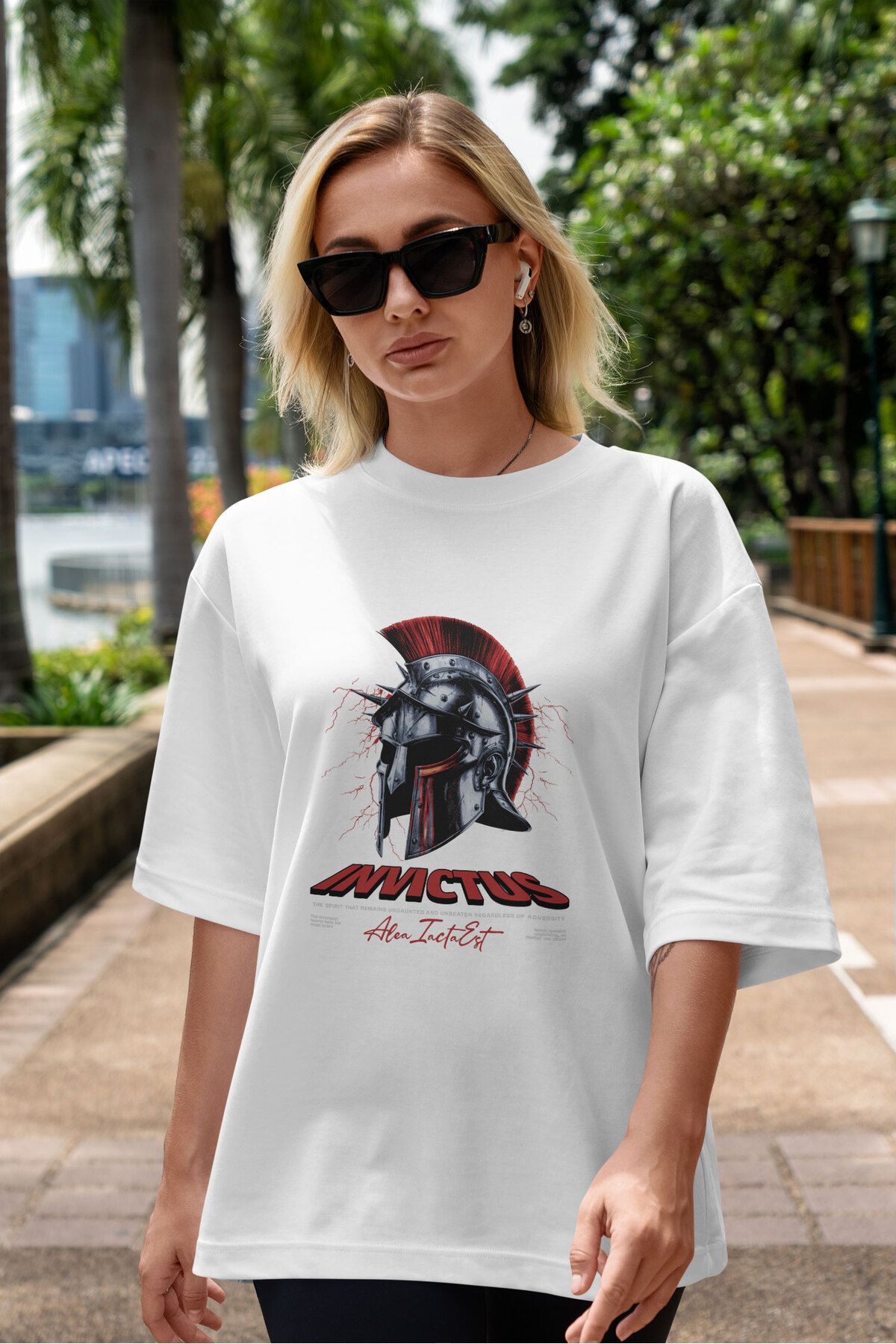 ELFAMİ Unisex Erkek/Kadın INVICTUS Renkli Özel Baskılı Oversize Pamuklu Bisiklet Yaka T-Shirt Tişört
